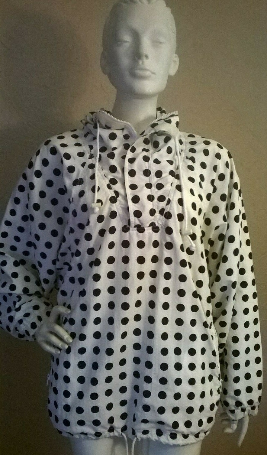 VTG 80’s „MIstal” Black & White Polka Dot Dolman Sleeve/Hooded Ski Jacket M