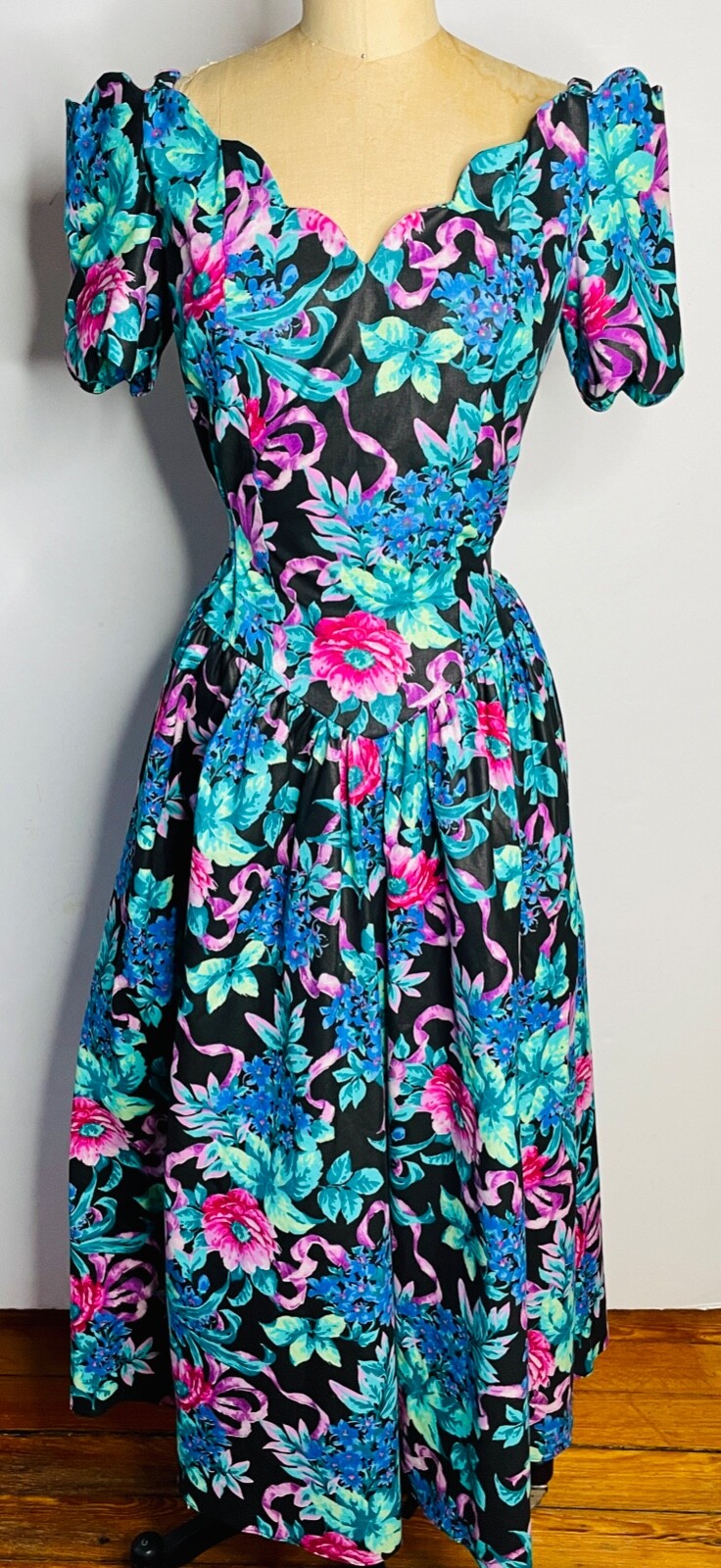 EUC!!VTG 80’S EXPO BLACK BLUE PINK FLORAL PLEATED MIDI TEA GARDEN PARTY DRESS*S