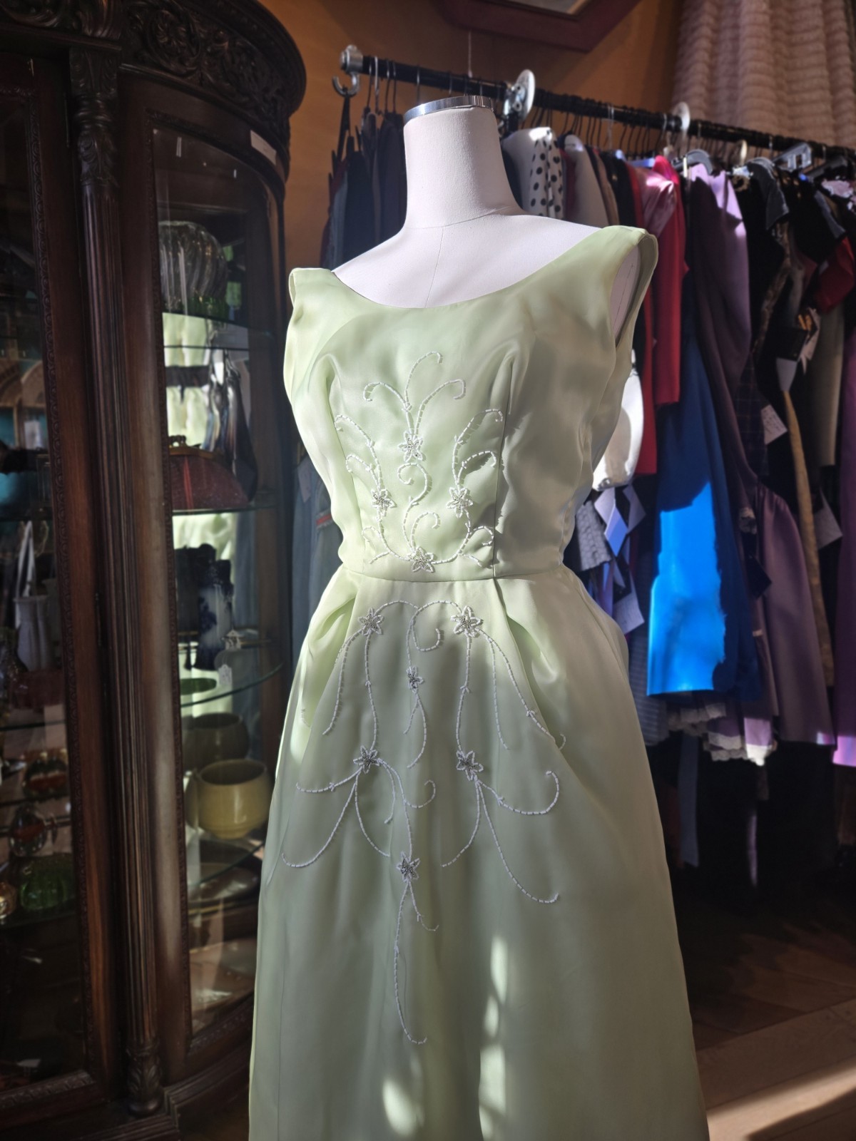 VTG 1960s Princess Pastel Green Organza Sleeveless Maxi Dress Floral Beaded