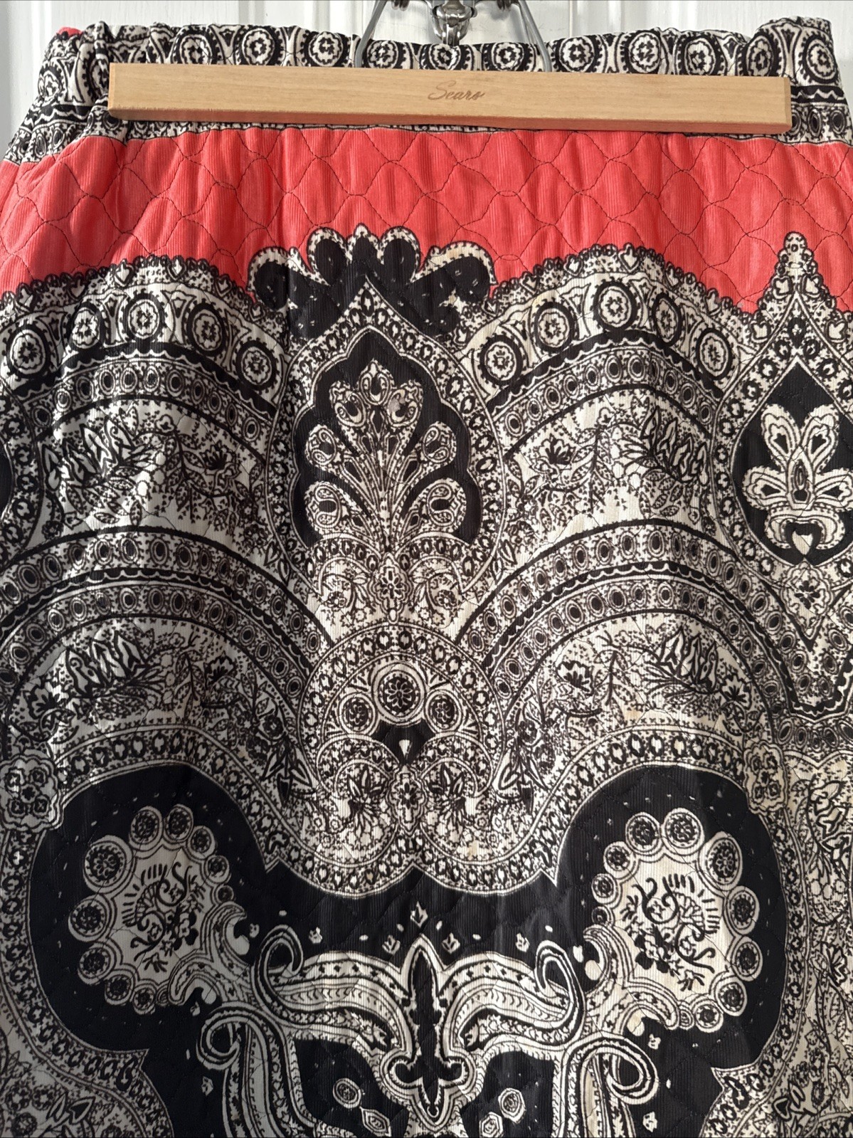 Vtg 60s Quilted Maxi Hostess Skirt -Black & White Medallion w Orange Border-Sz M