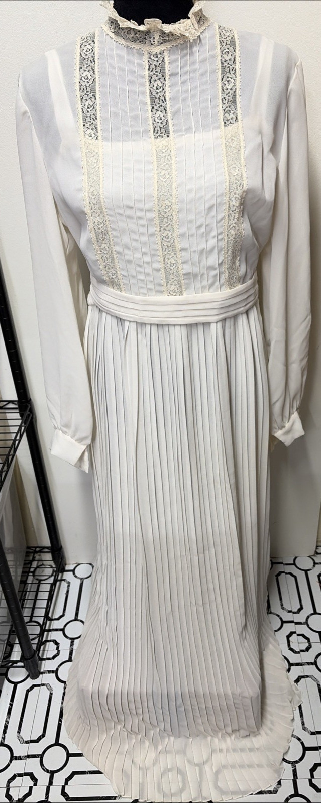 Emma Domb Lace Pleated Long Dress White Long Sleeve High Neck Retro Wedding 42″