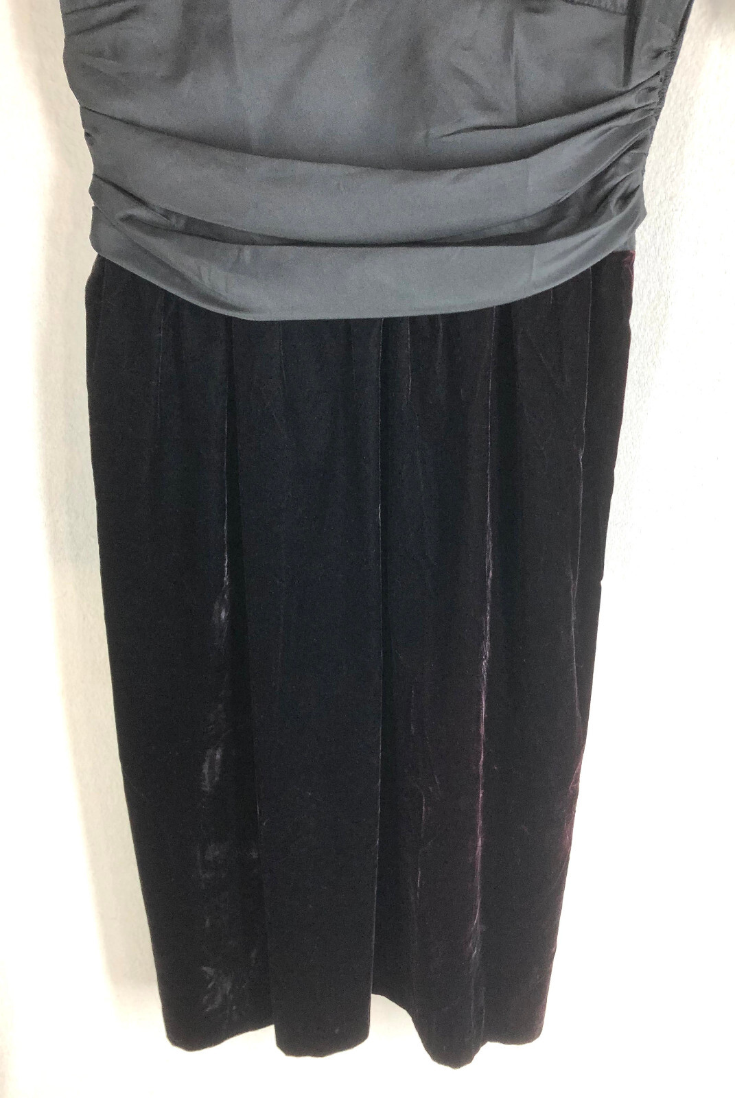 Vintage AMY DEB dress sz 14 Fitted Gathered Waist Velvet Skirt Low Cut Back Bow