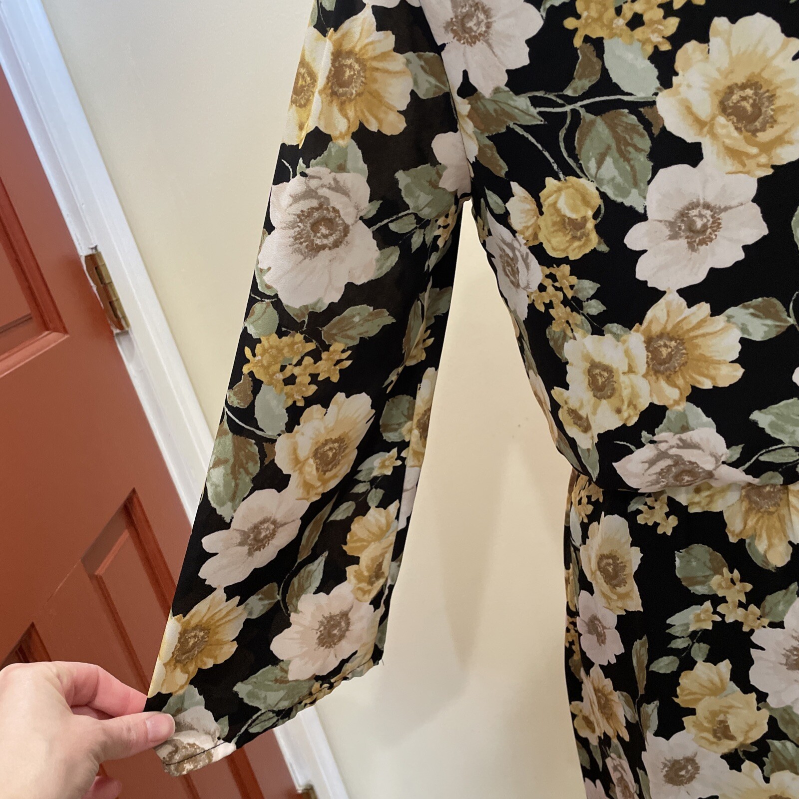Forever 21 Floral Boho 3/4 Length Sleeve Dress, size Small, black, Yellow, green