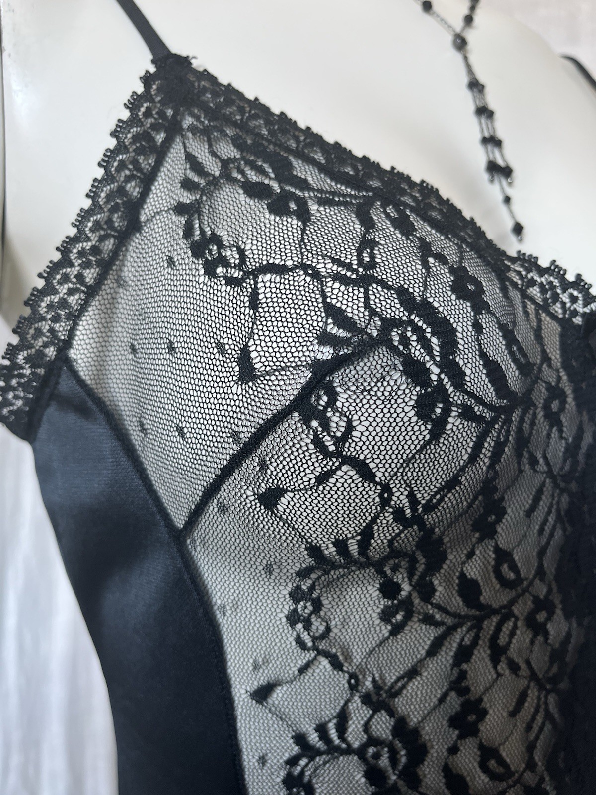 Vintage Lace Camisole Slip Top Black Sexy Evening Gothic Romantic 70s Lingerie M