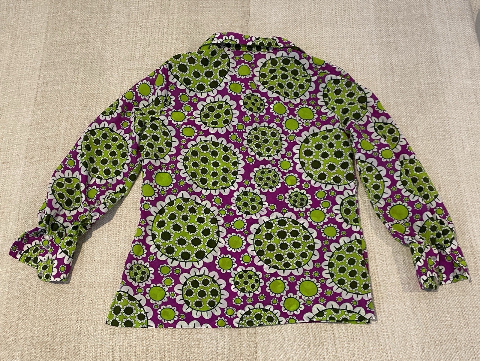 Vintage 70’s ALEX COLEMAN shirt Purple& White daisy Print Sz M Excellent