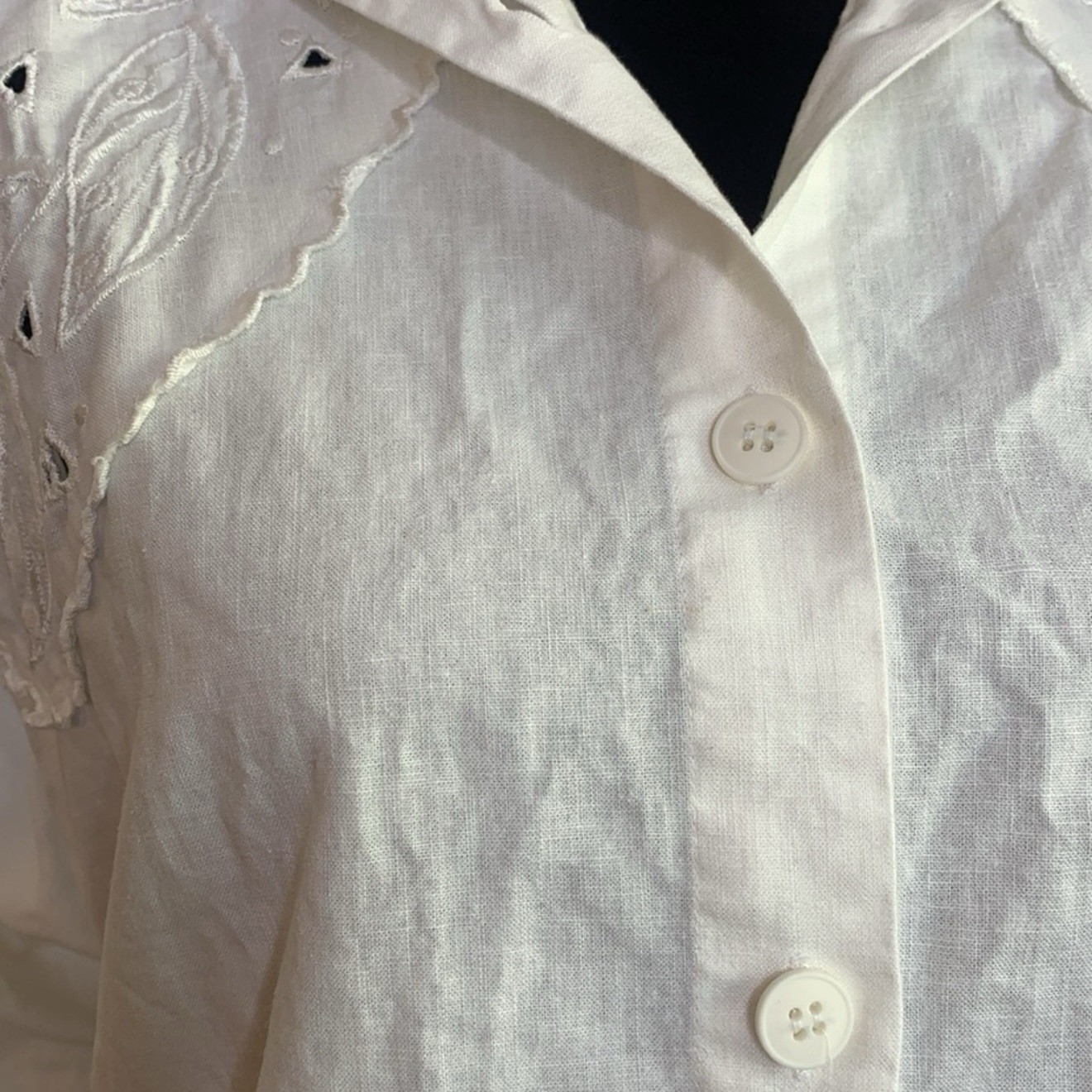 Vintage cottagecore 80s Jebb Levy white eyelet blouse size 10 linen cotton blend