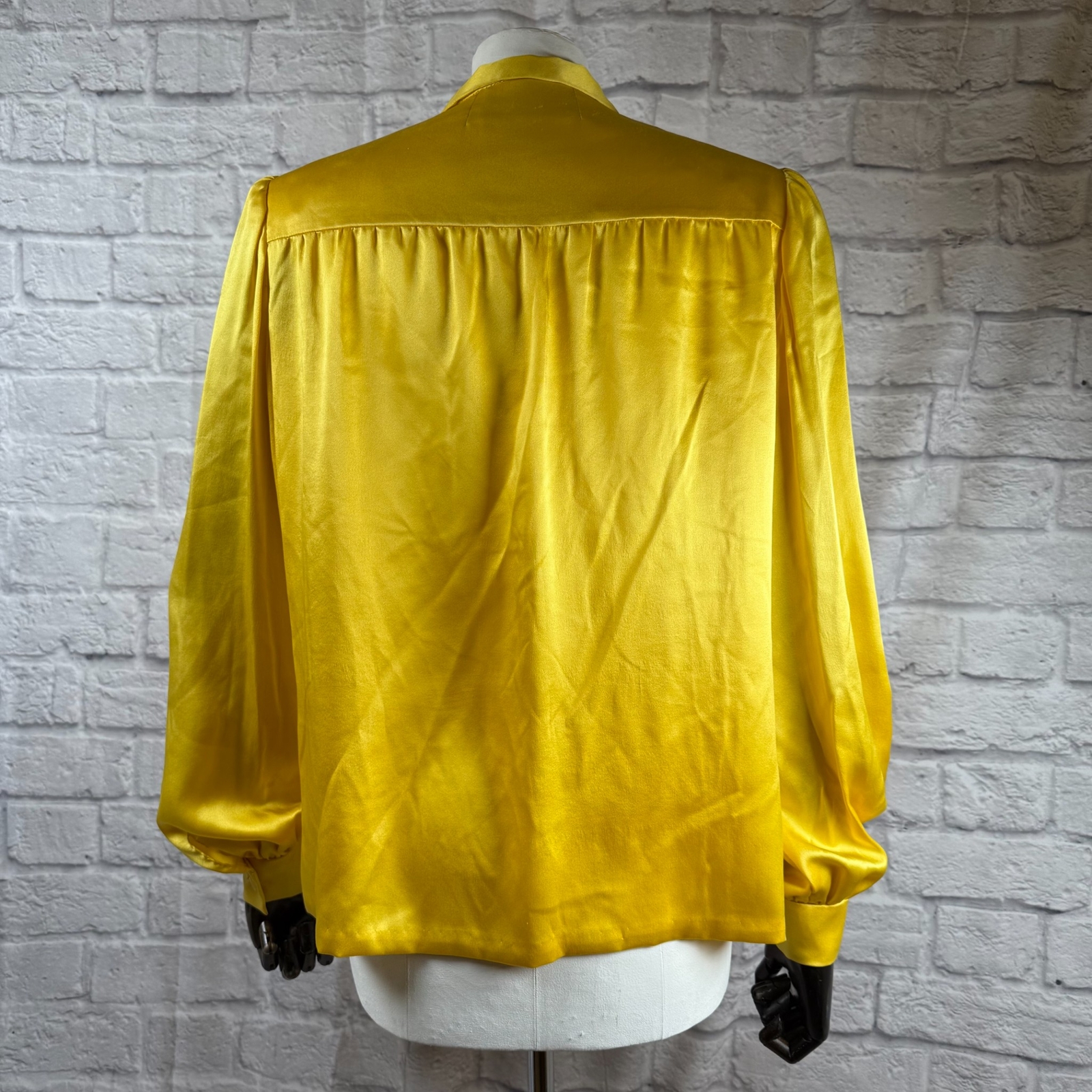 VTG Roberto Avolio Yellow Silk Women’s Blouse And Scarf Made In Italy Sz 42 US 6