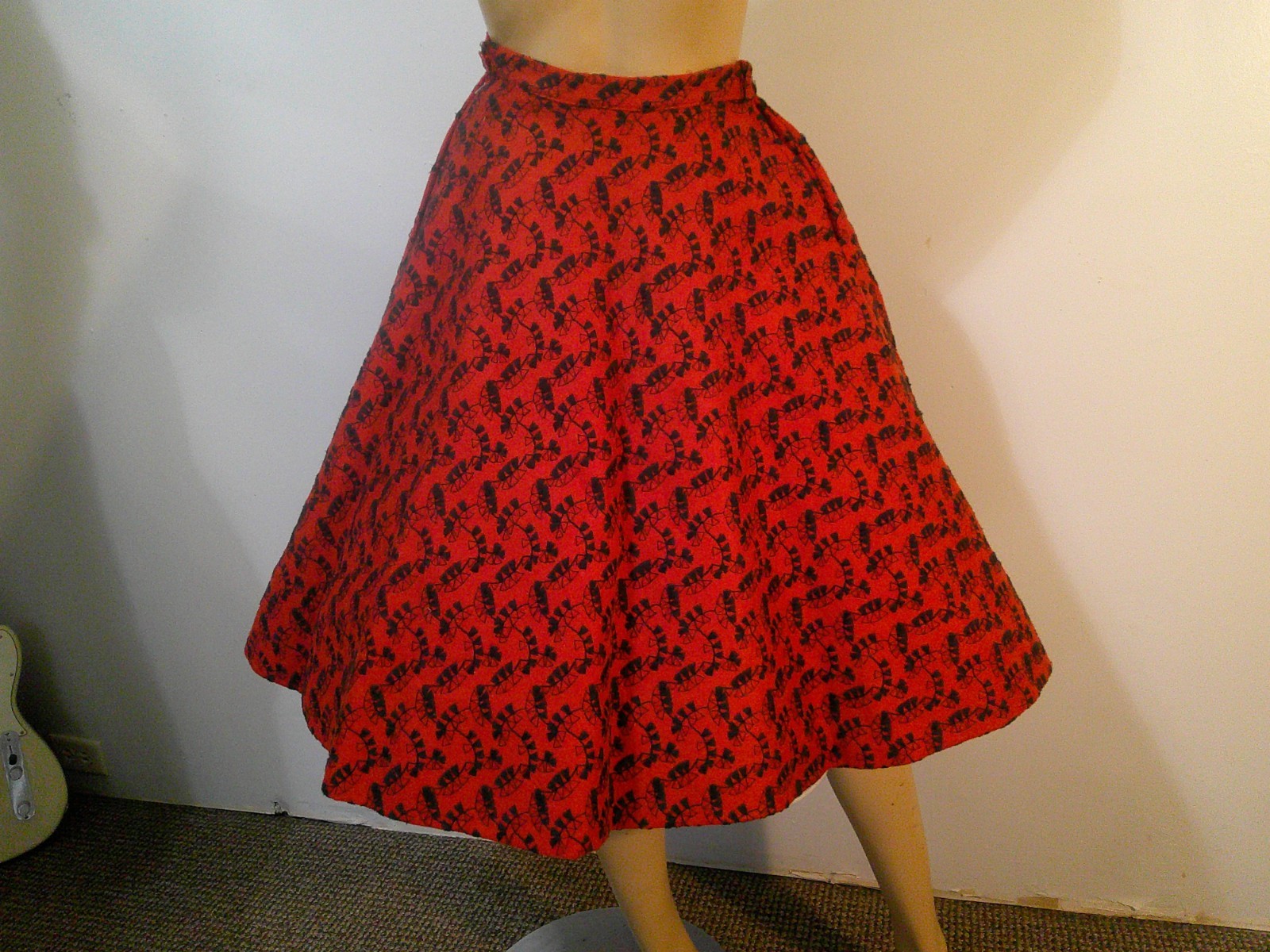 Vtg 50s Rockabilly Red Wool Felt Embroidered Swing Full Sweep Circle Skirt XS