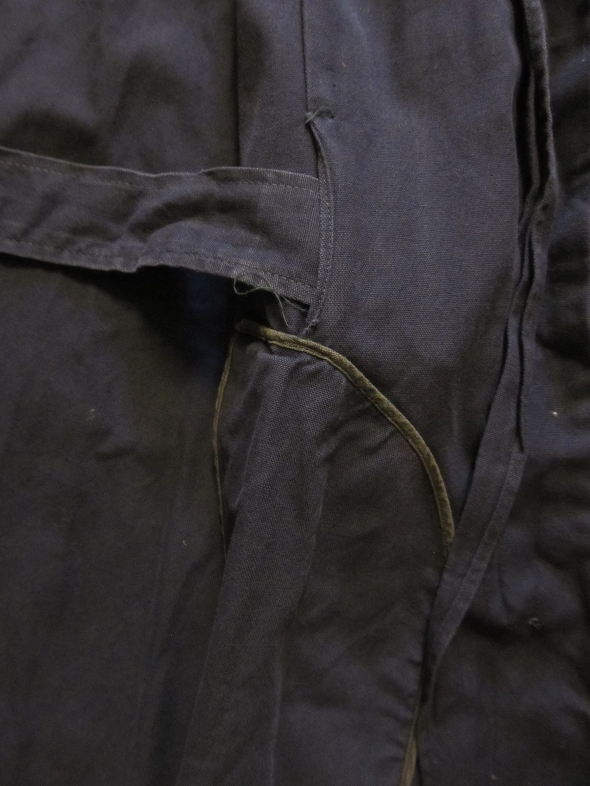 Antique 1910’s Ruf-sail Sherbrooke navy blue raincoat w/clear celluloid buttons