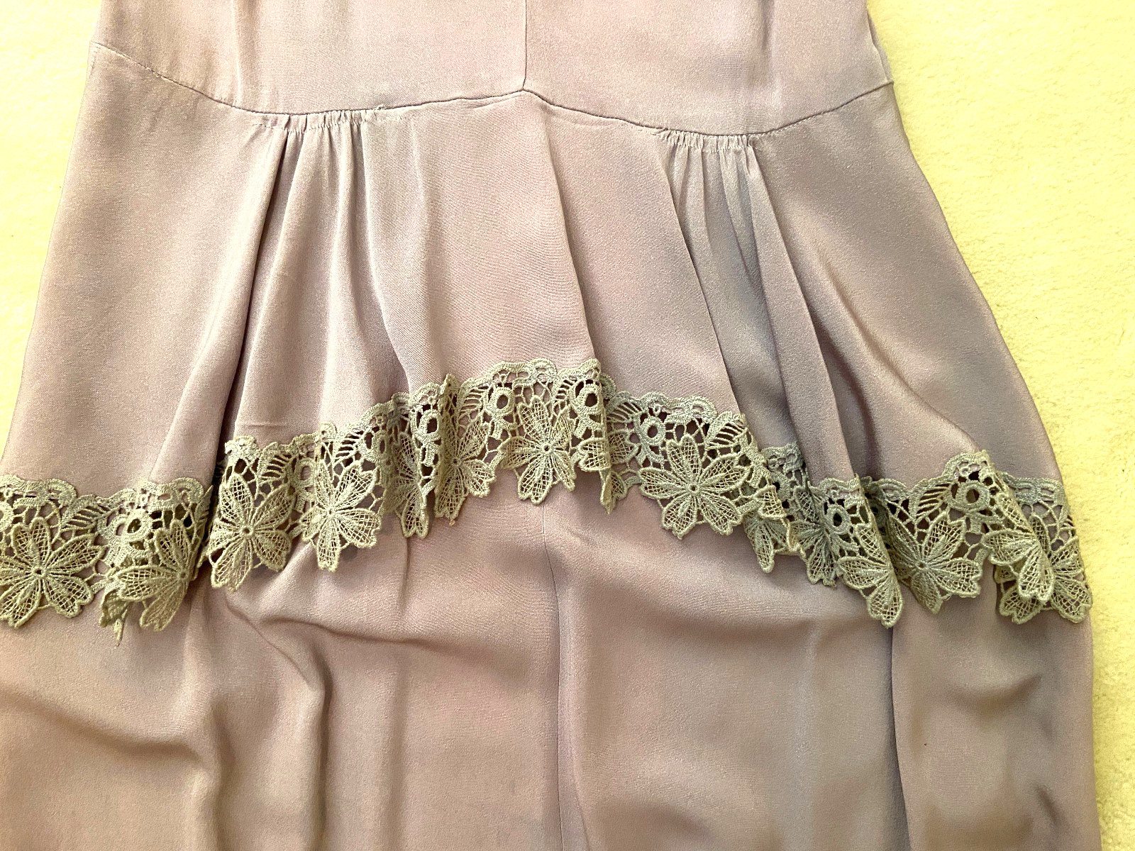 Lacy Vintage 1940s Belted Dress With Peplum Mauve Rayon M 34 Bust