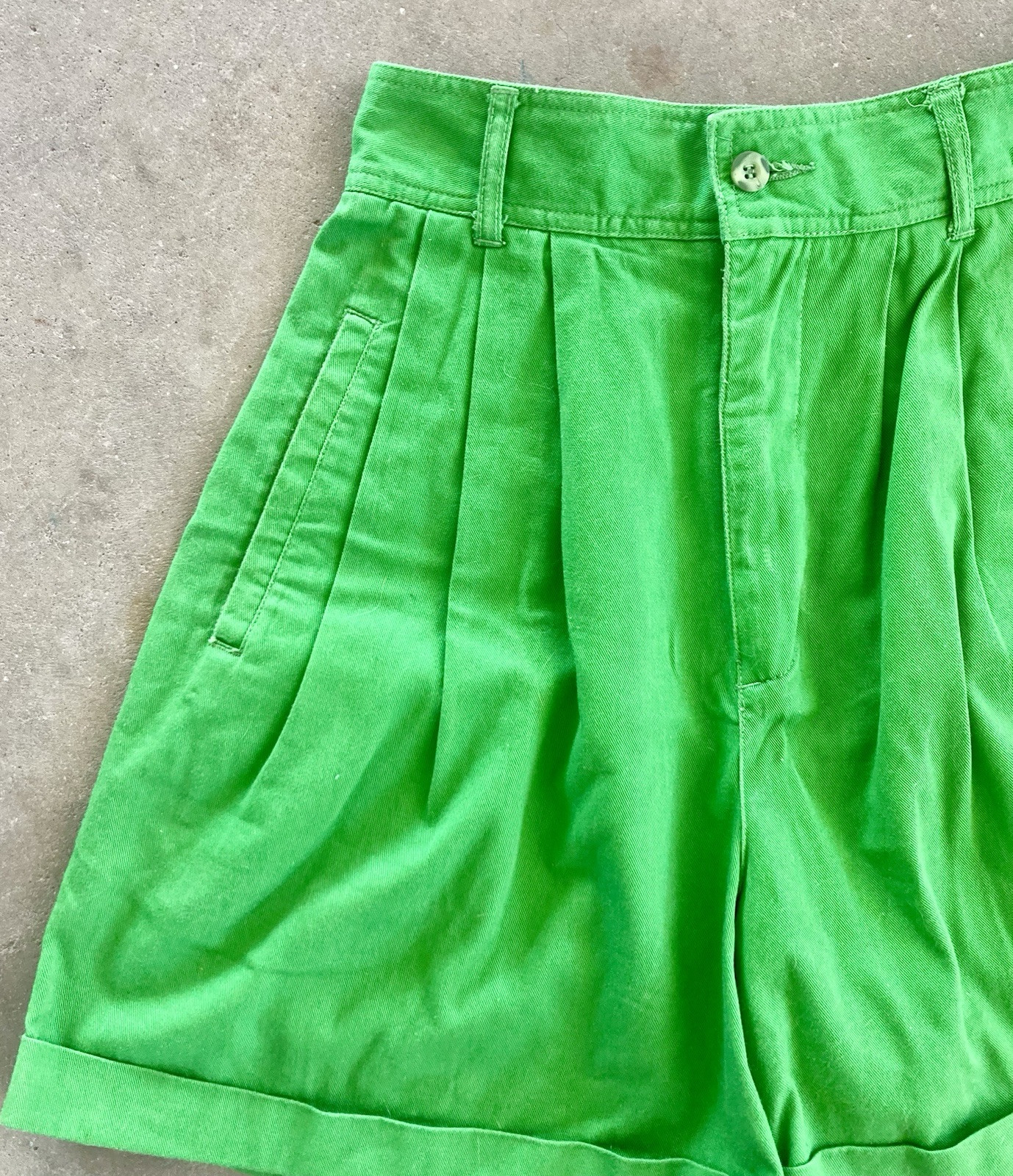 Vintage 80s Green Cotton High Waisted Shorts Tag Size 8 Spring St. Patrick’s Day