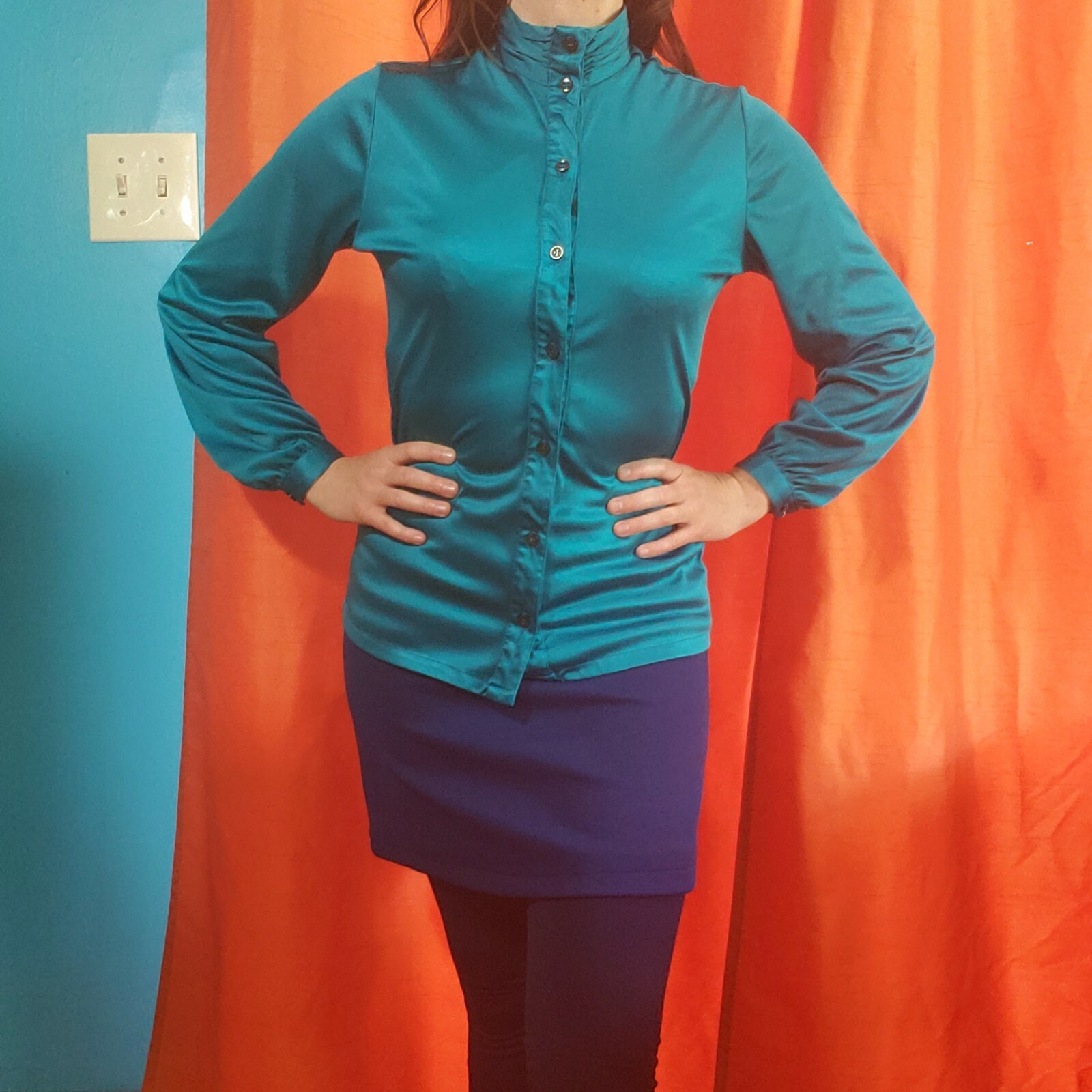 1970’s 80’s women’s rockabilly Mod shiny blue vintage top size S. Aladdin.