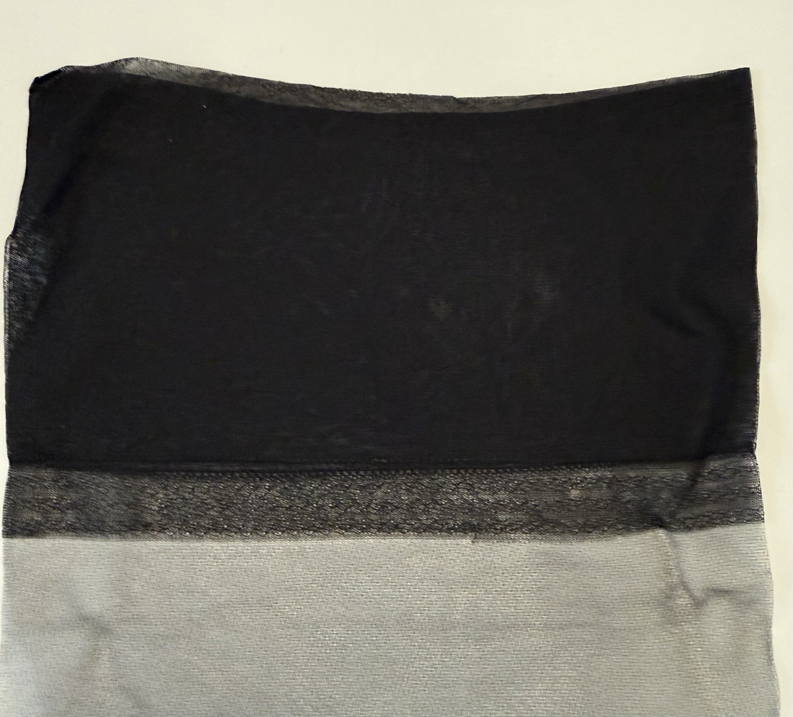 Vintage Seamless Mesh Stockings With Reinforced Heel And Toe 34 Inches Long