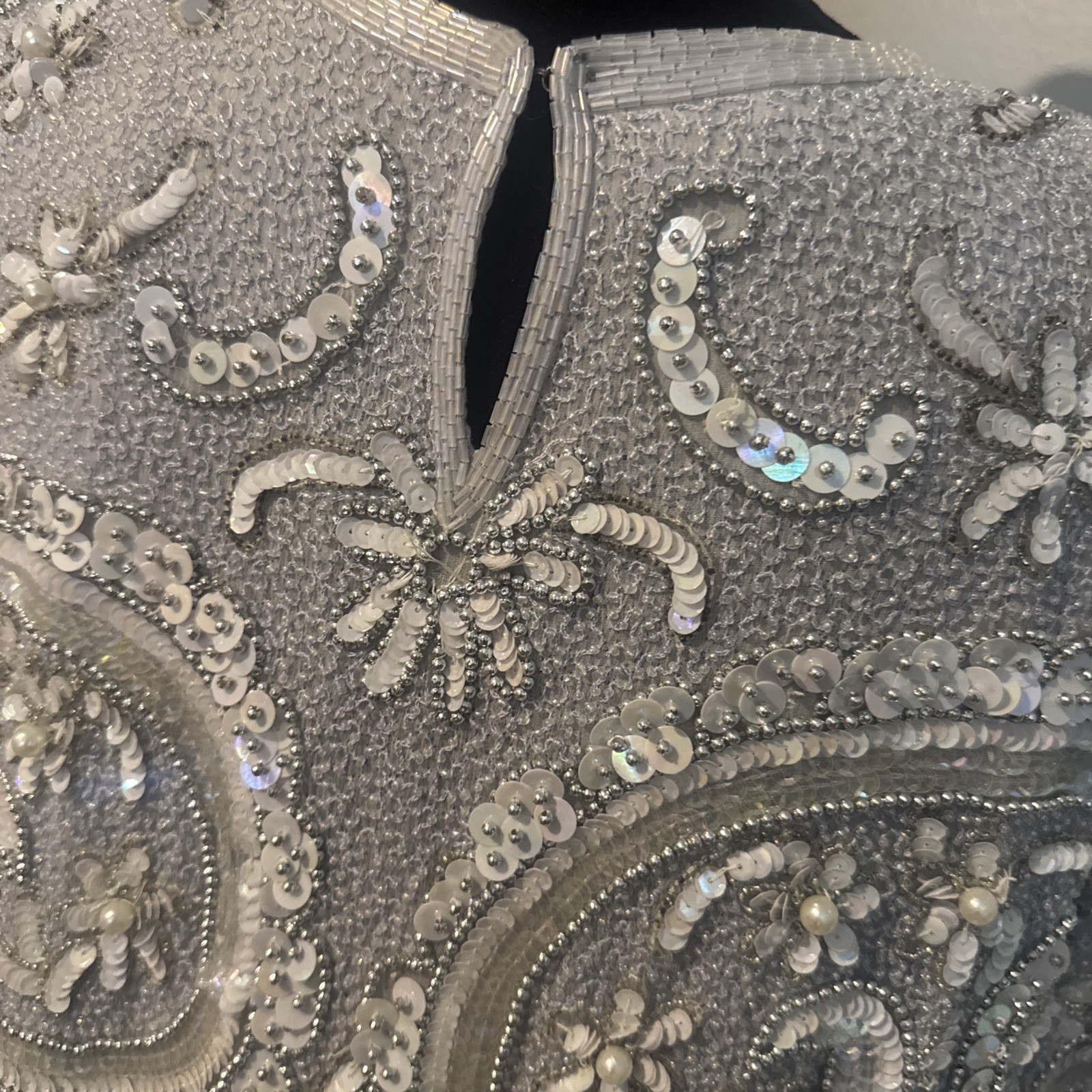Vintage Royal Feelings Shimmering Pearl Silver Grey Silk Sequined Blouse XL
