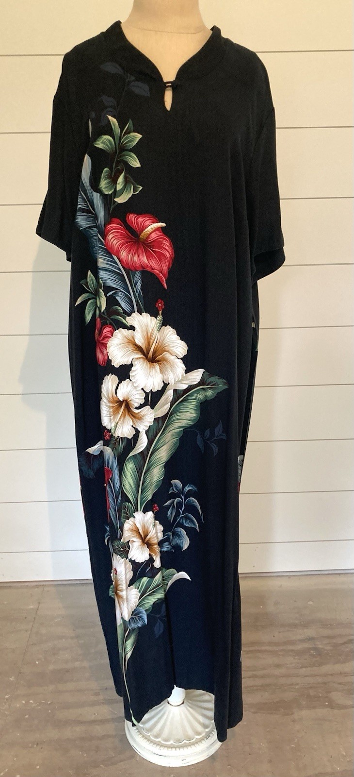Vintage Iolani Hawaiian dress large colorful exotic flowers sz 3X