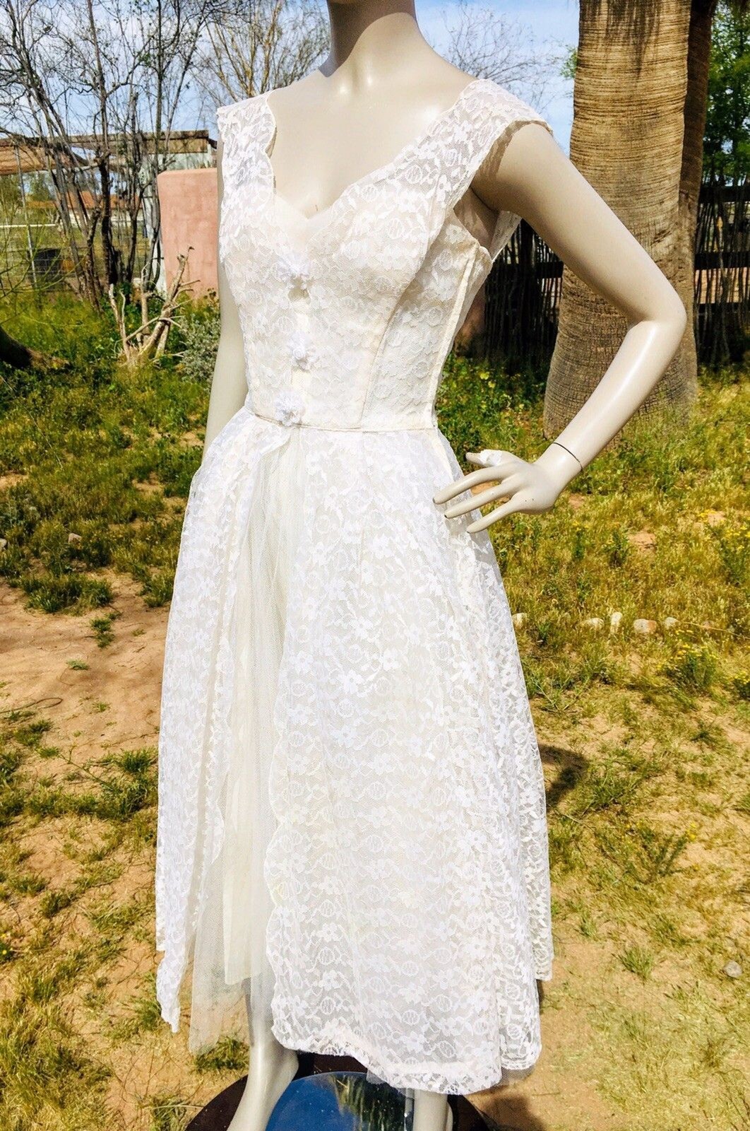 Vintage 1950s Lorrie Deb Ivory Lace Tea Length Wedding Dress Size XS/S