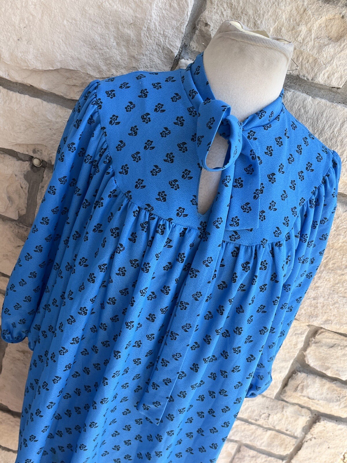 Sue Sherry vintage Union dress, size Medium?