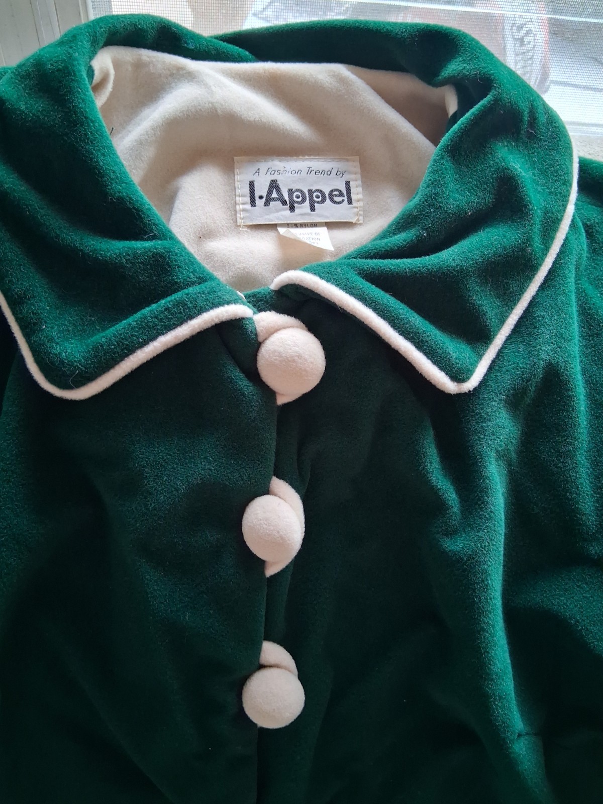 Vintage I- APPEL Long Velour Robe Womens Velvety BIG BUTTONS, Big Pleat,