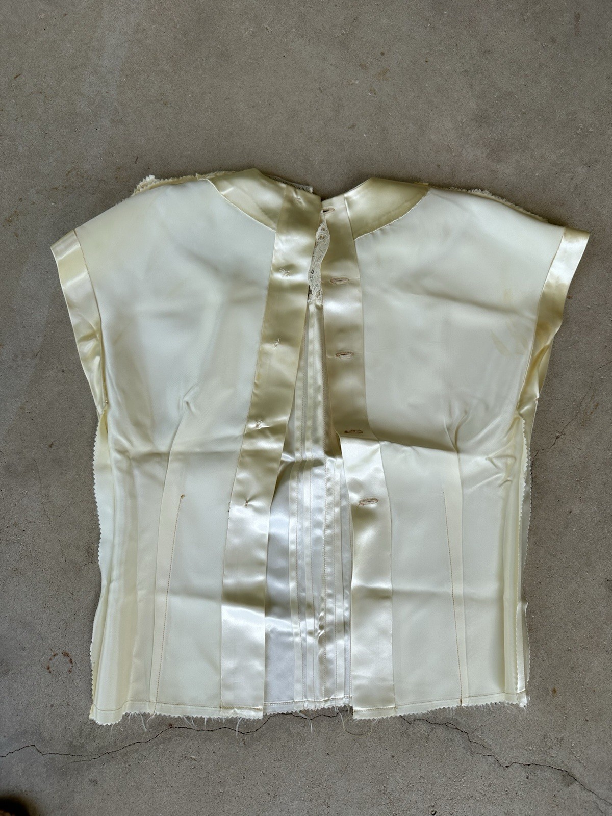 1940s Liquid Satin Lace Ruffle Collar Beaded Blouse Back Button Top VTG