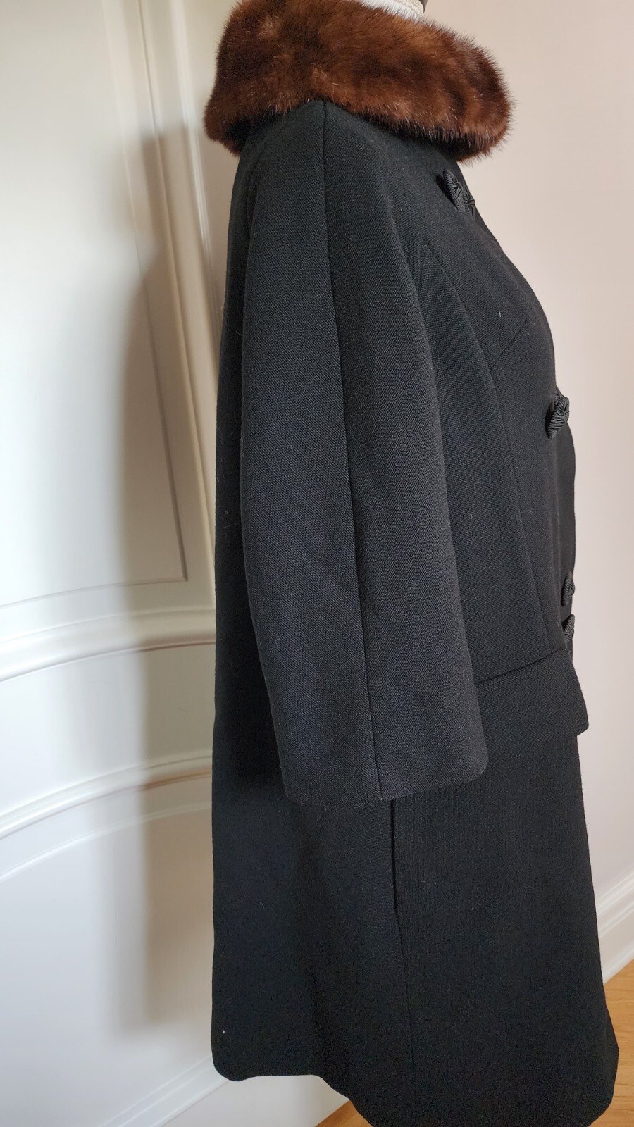50s Vintage Black Wool Coat w Mink Collar S/M HIRSCH Chicago VASSAR CREATION