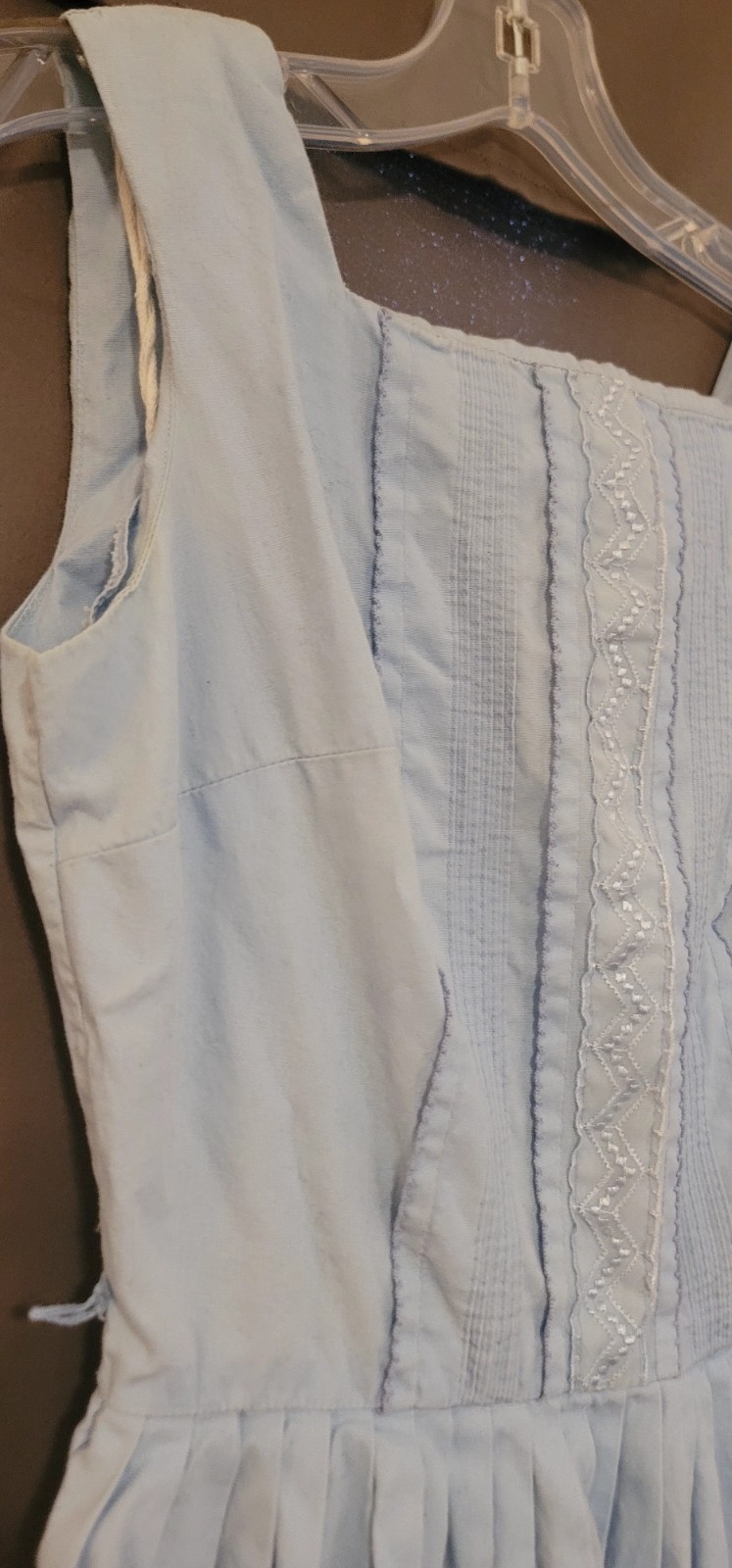 Vintage 1950s Betty Barclay Fit and Flare Dress Blue & white Embroidery Sz XS
