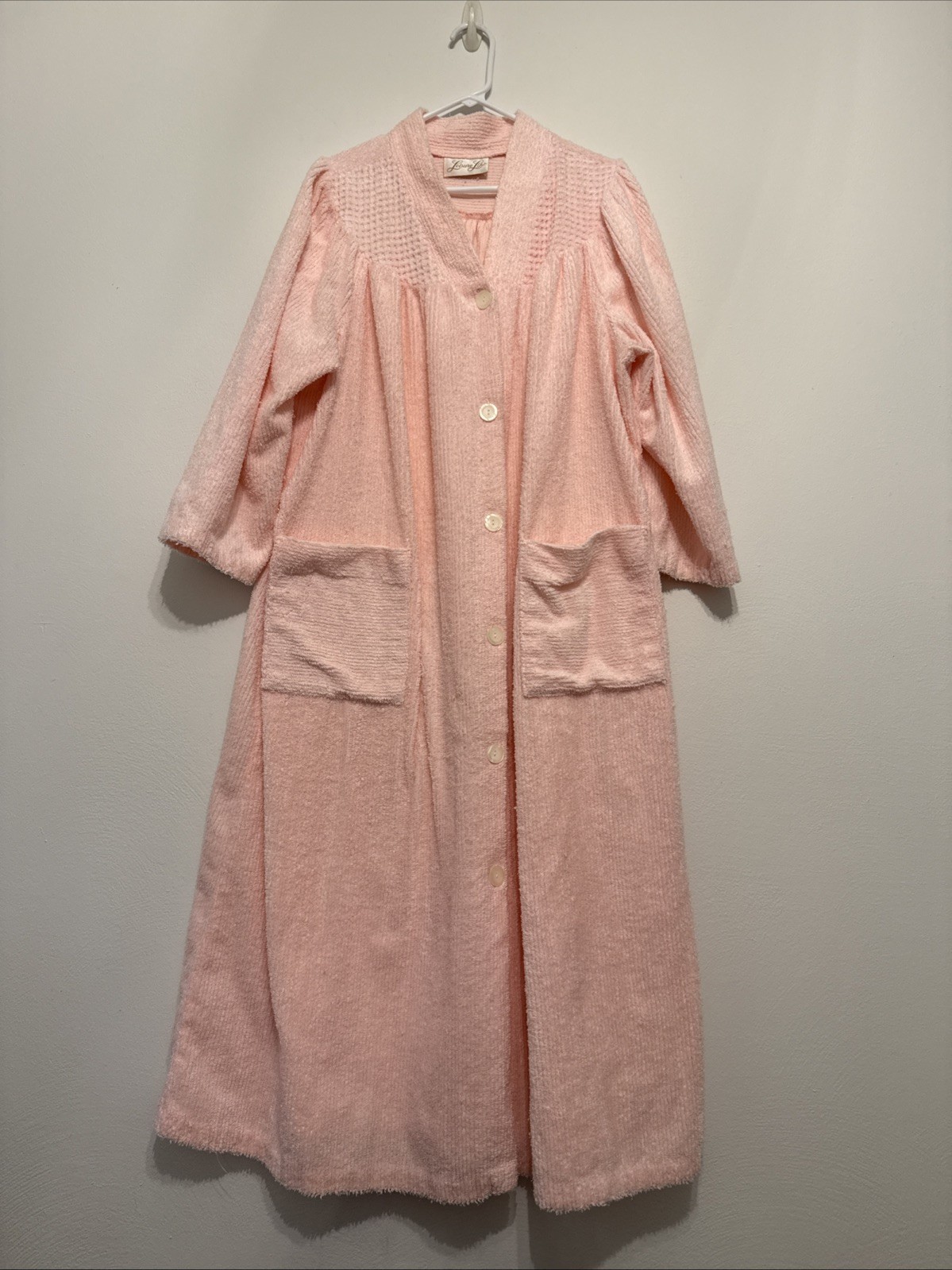 Vintage Leisure Life Pink Women’s Fluffy Chenille Bathrobe Size XL
