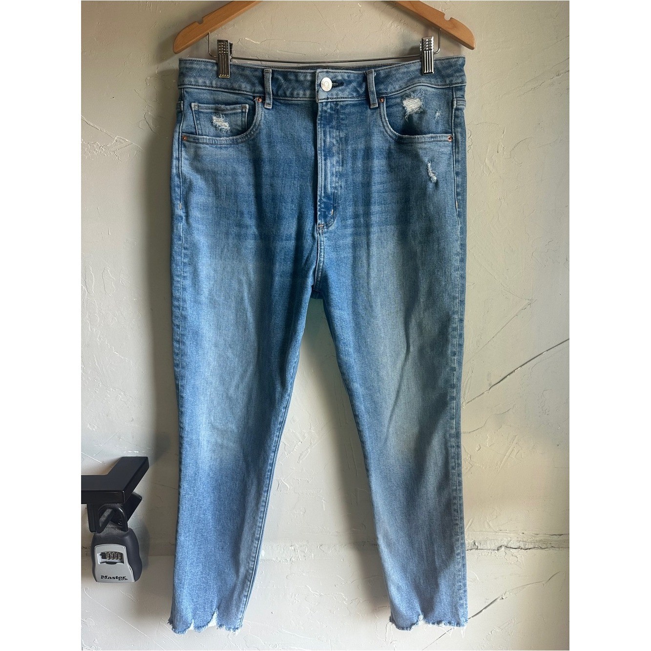 Revtown Decade Denim Women’s 32 Organic Cotton Distressed Tapered Straight Jeans
