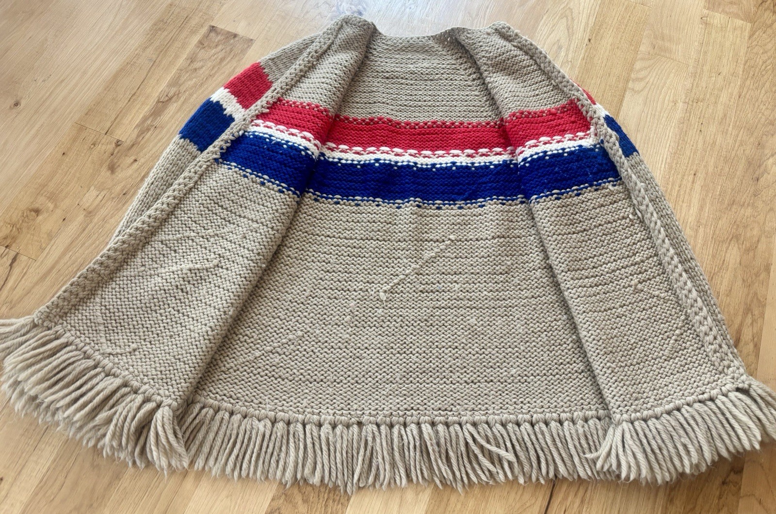 Vintage Handmade Chunky Knit Poncho Cape Blanket Sweater Boho Hippie Fringe