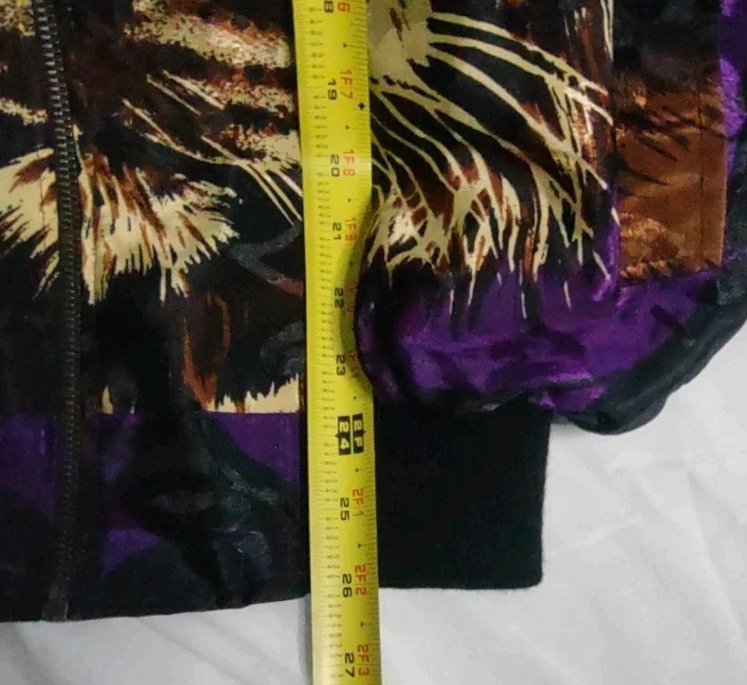 Vintage 80s 90s Tiger Mighty Jacket Full Zip Bomber AOP Animal Print
