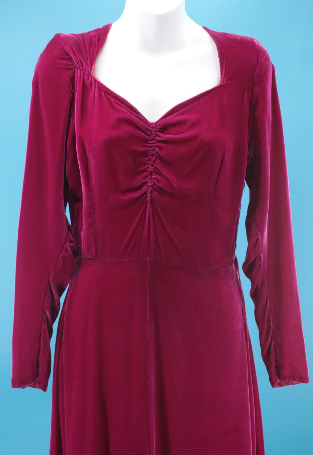 Vtg 30s Dark Fuchsia Velvet Maxi Dress W/ Ruched Bust & Sleeves Sz S 1930s