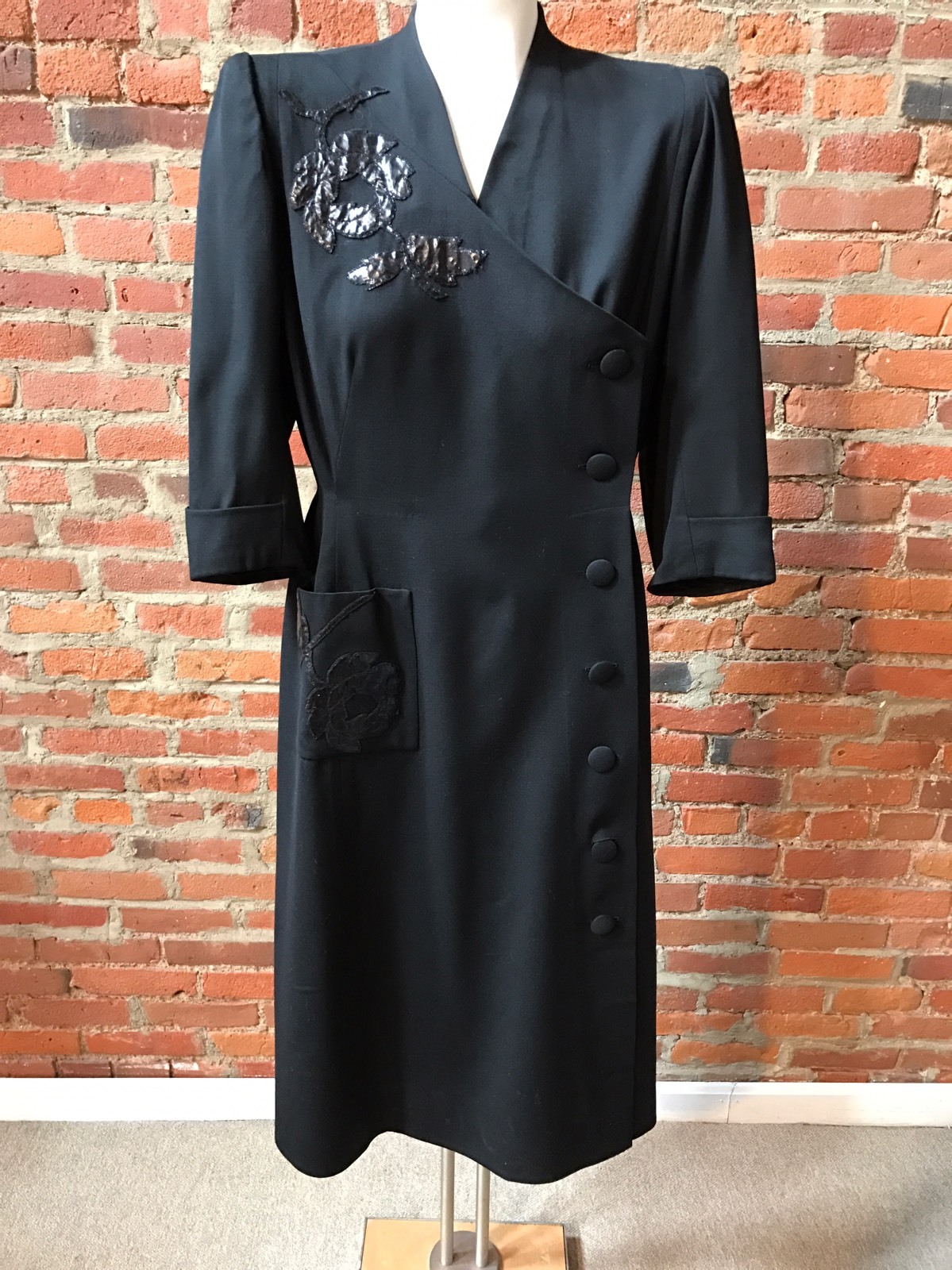 Vintage 1940’s Black Wool Dress leather Aapplique 3/4 sleeve Couture Movie Star
