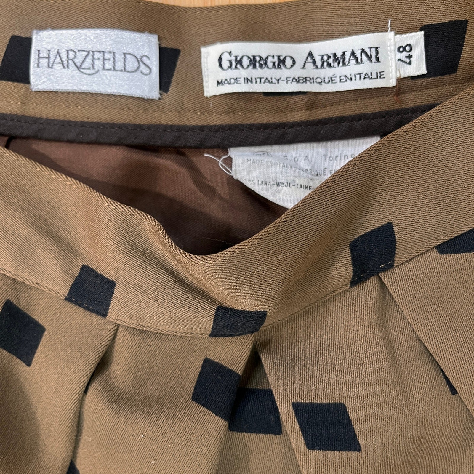 Giorgio Armani Vtg Wool Culottes Diamond Print Wide Leg Shorts IT 48 / Waist 30