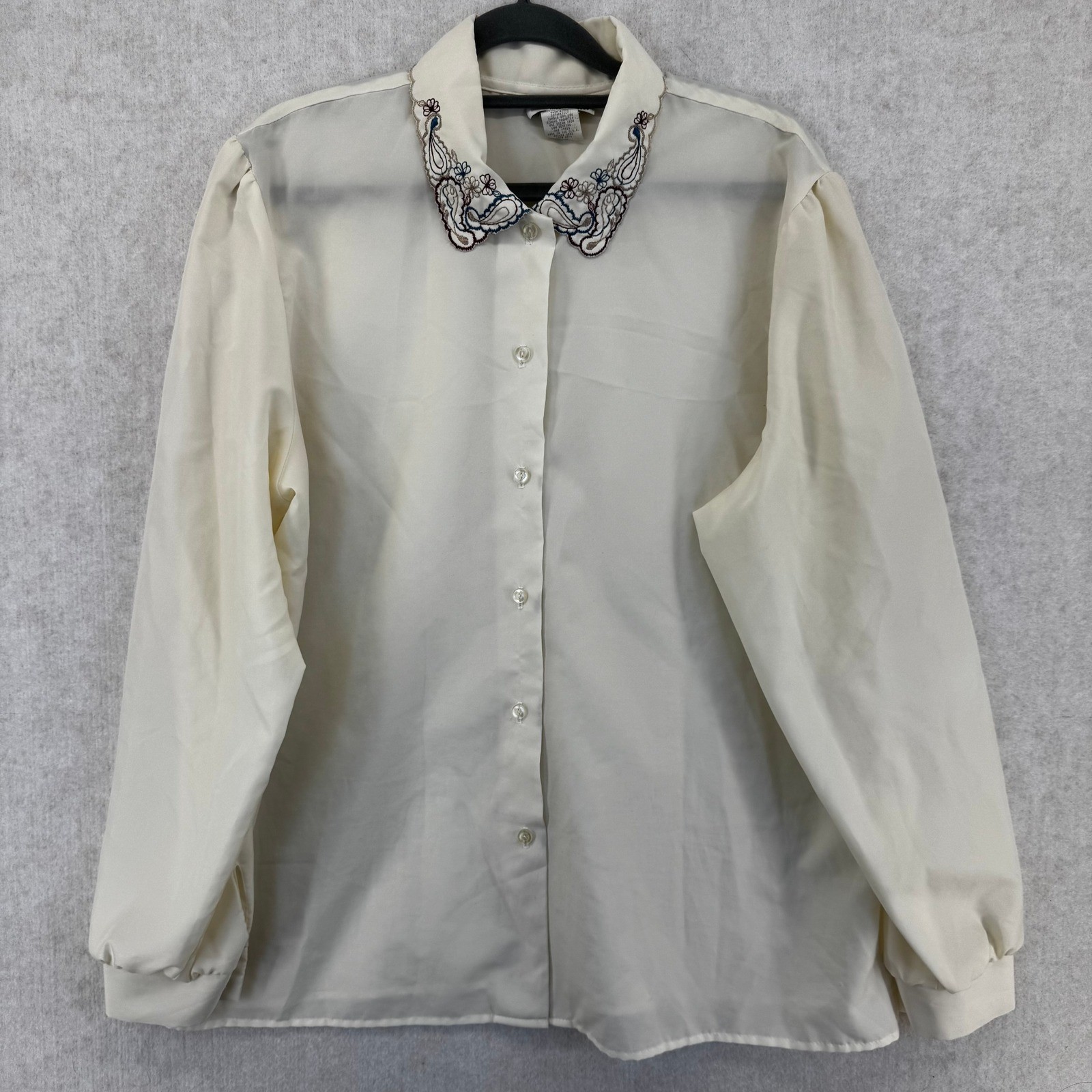Vtg Cream Embroidered Paisley Blouse Made in USA Size 18 Inseparables Shirt