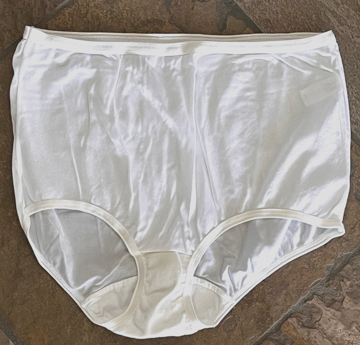 624 COTILLION Medium WHITE Shiny SATIN 100% Nylon Brief Panties NWOT #909