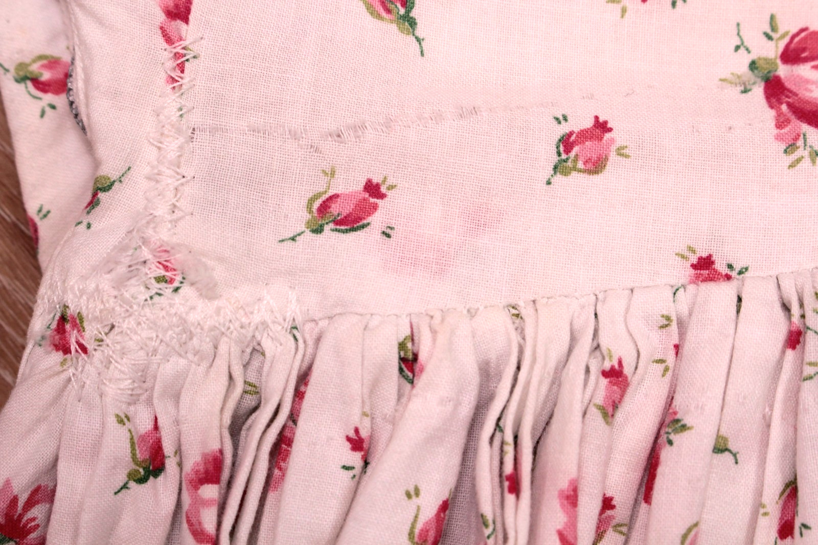 Vtg Women’s 50s White & Red Rose Print Cotton Tea Dress Sz XXS/XS 1950s