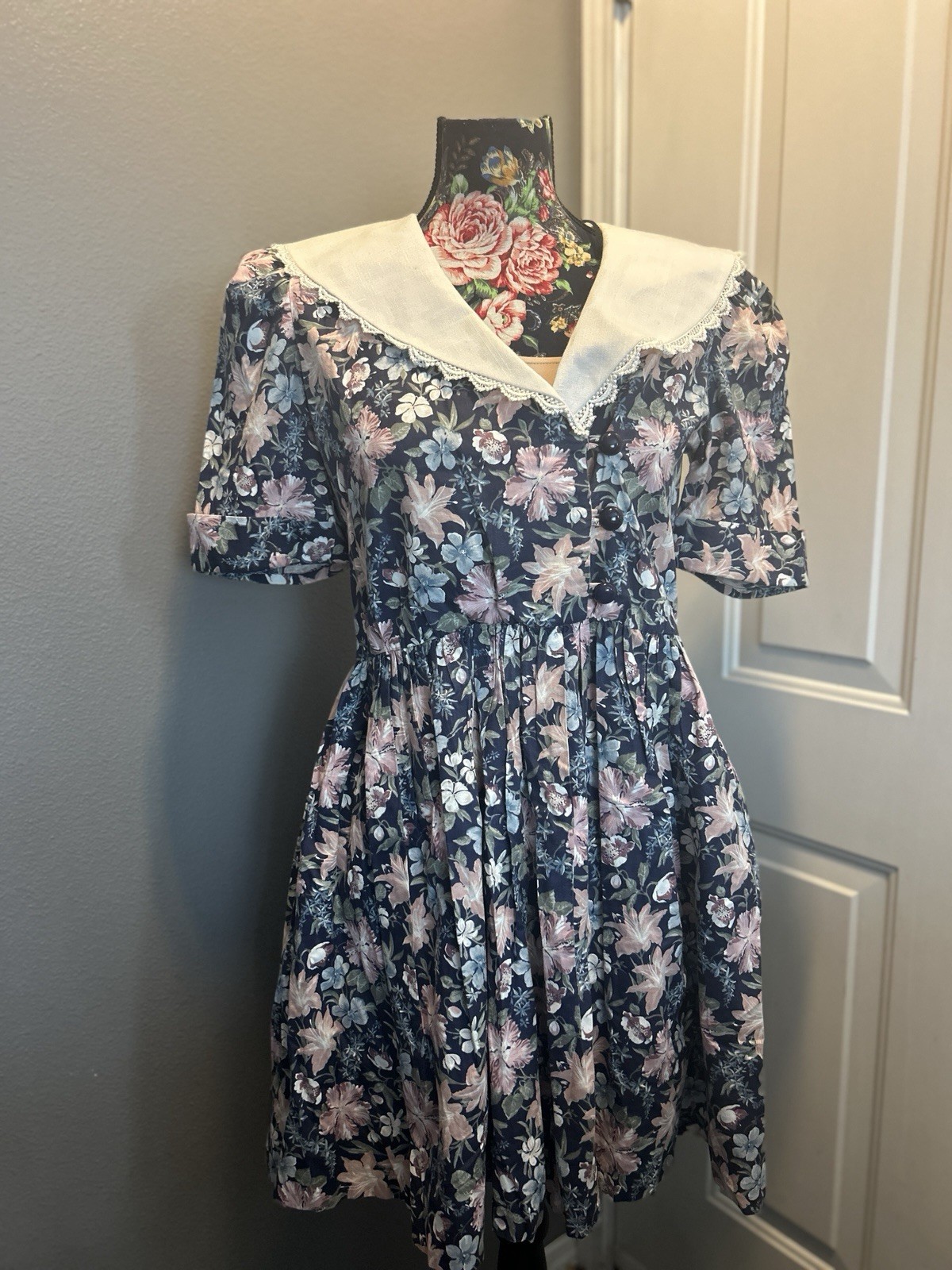 Vtg Tina Barrie Petites Dress Size 8 Floral Lace Collar Cottagecore Prairie USA