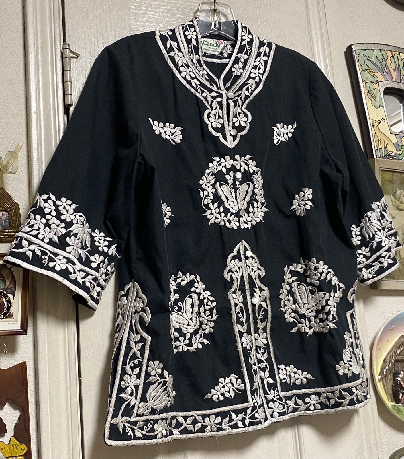 Chuchi By Amtops International, Inc Vintage 1970’s Embroidered Kaftan M Top