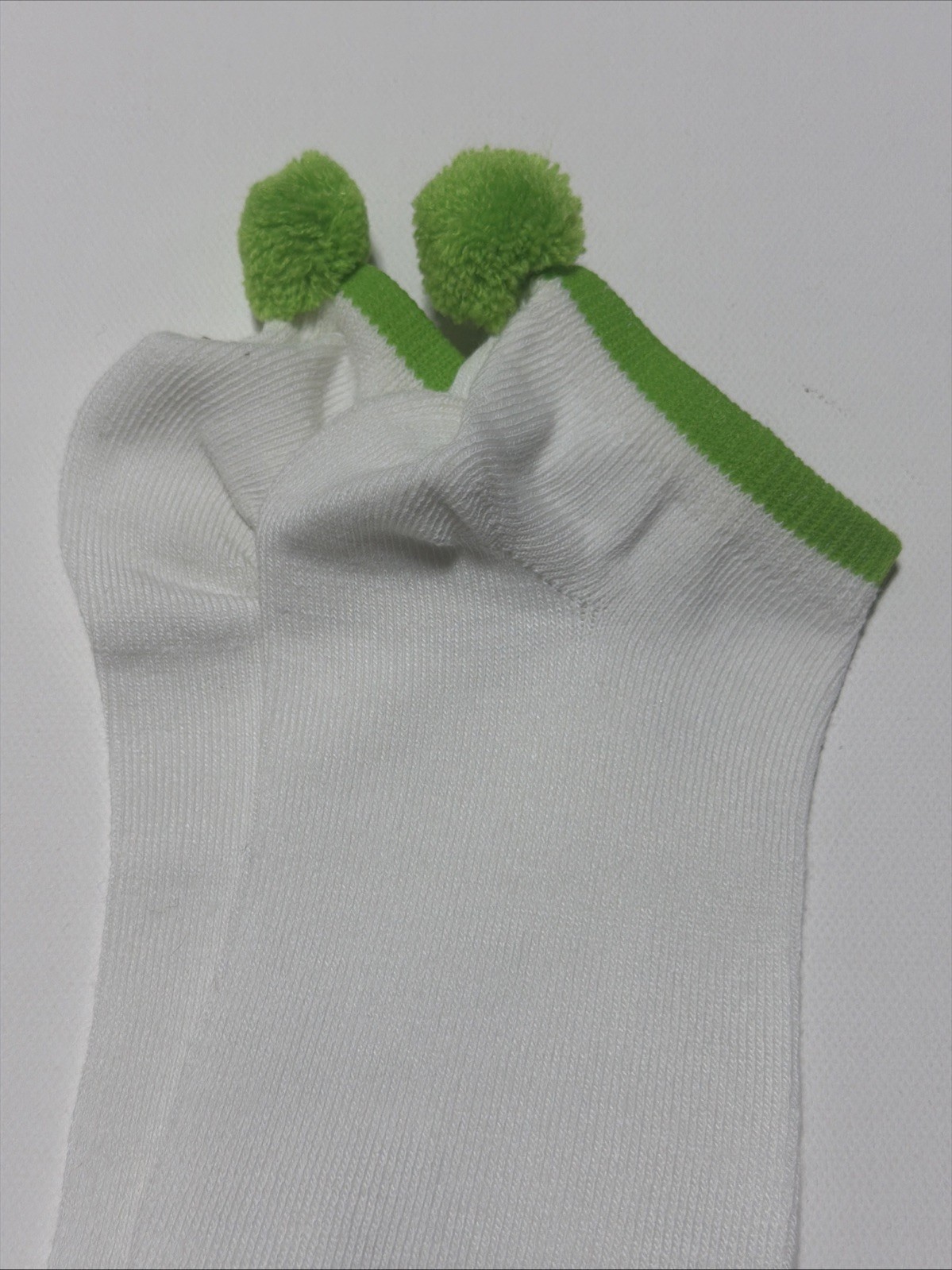 VTG Socks Womens Lime Green🍋‍🟩80’s Pom Pom 9-11 White NOS Acrylic Blend Nylon.
