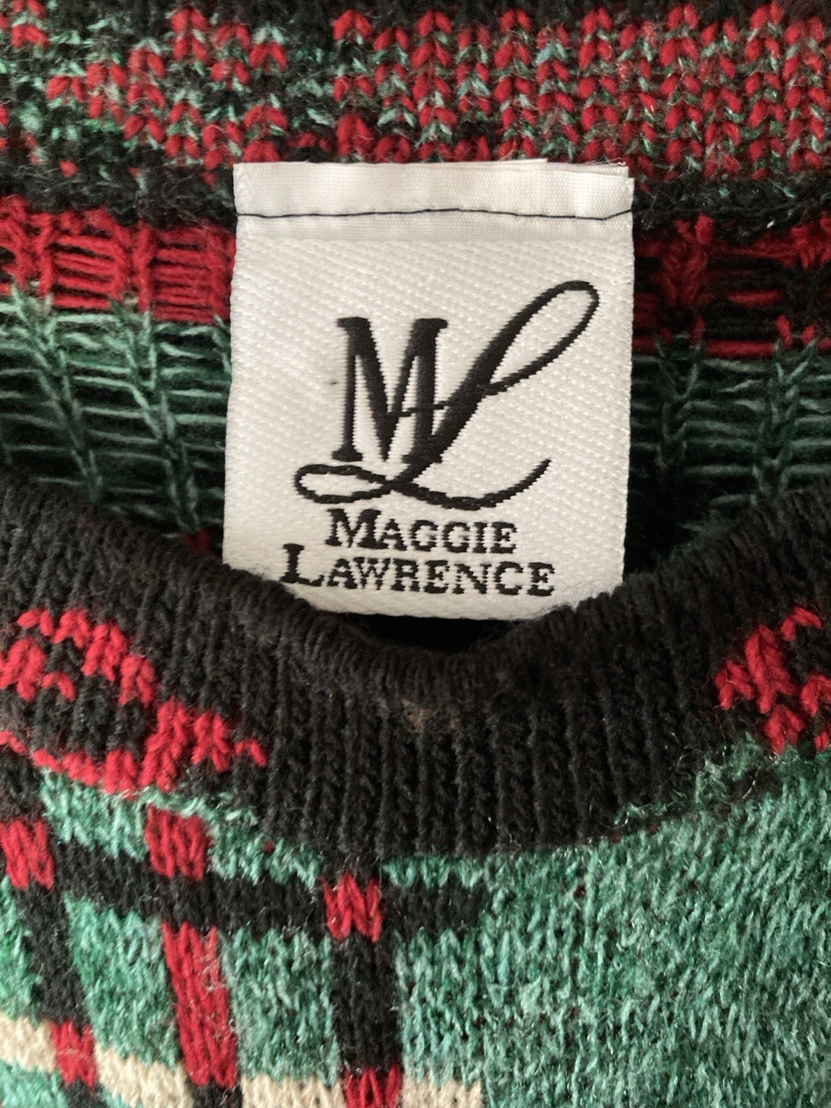 Vintage 1980’s Maggie Lawrence Granny Core Floral Roses Festive Sweater Black XL