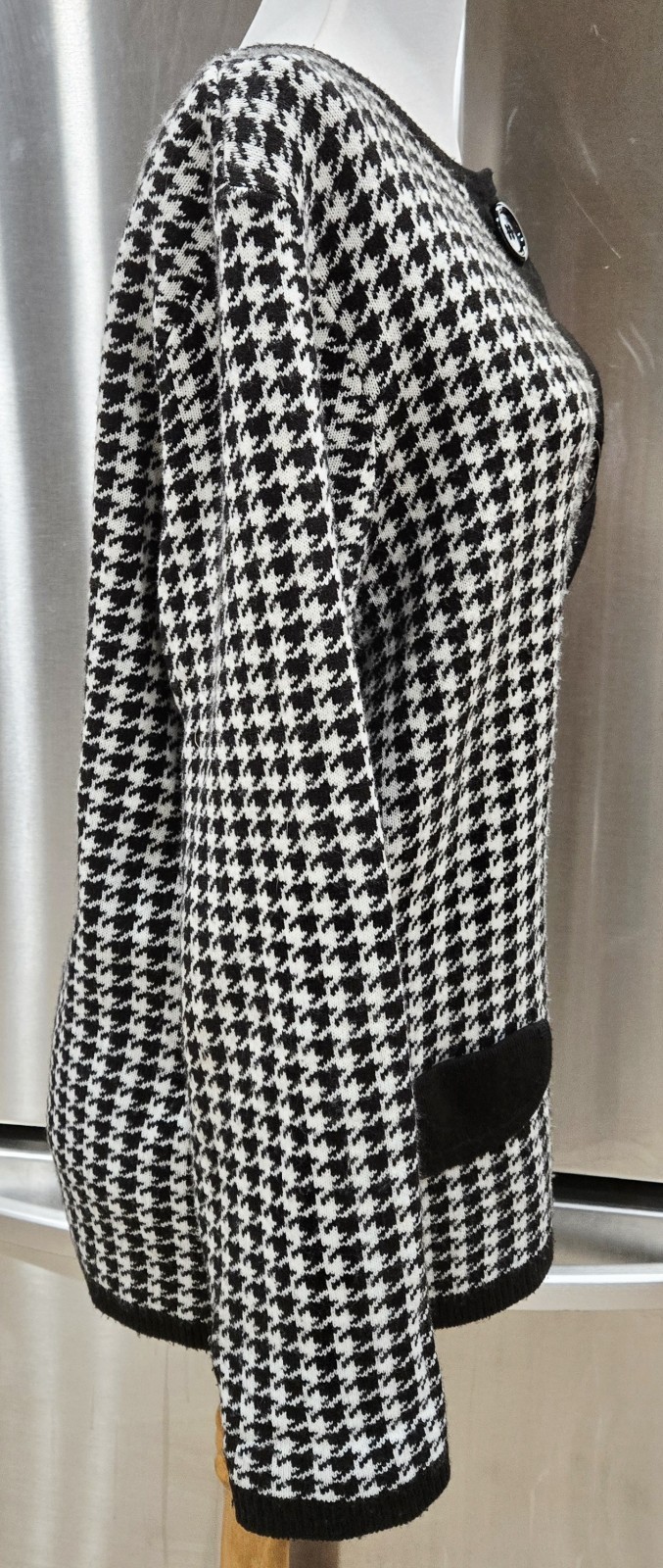 1990s DRESS BARN Black & White Houndstooth Button Down Cardigan Sweater Sz 14/16