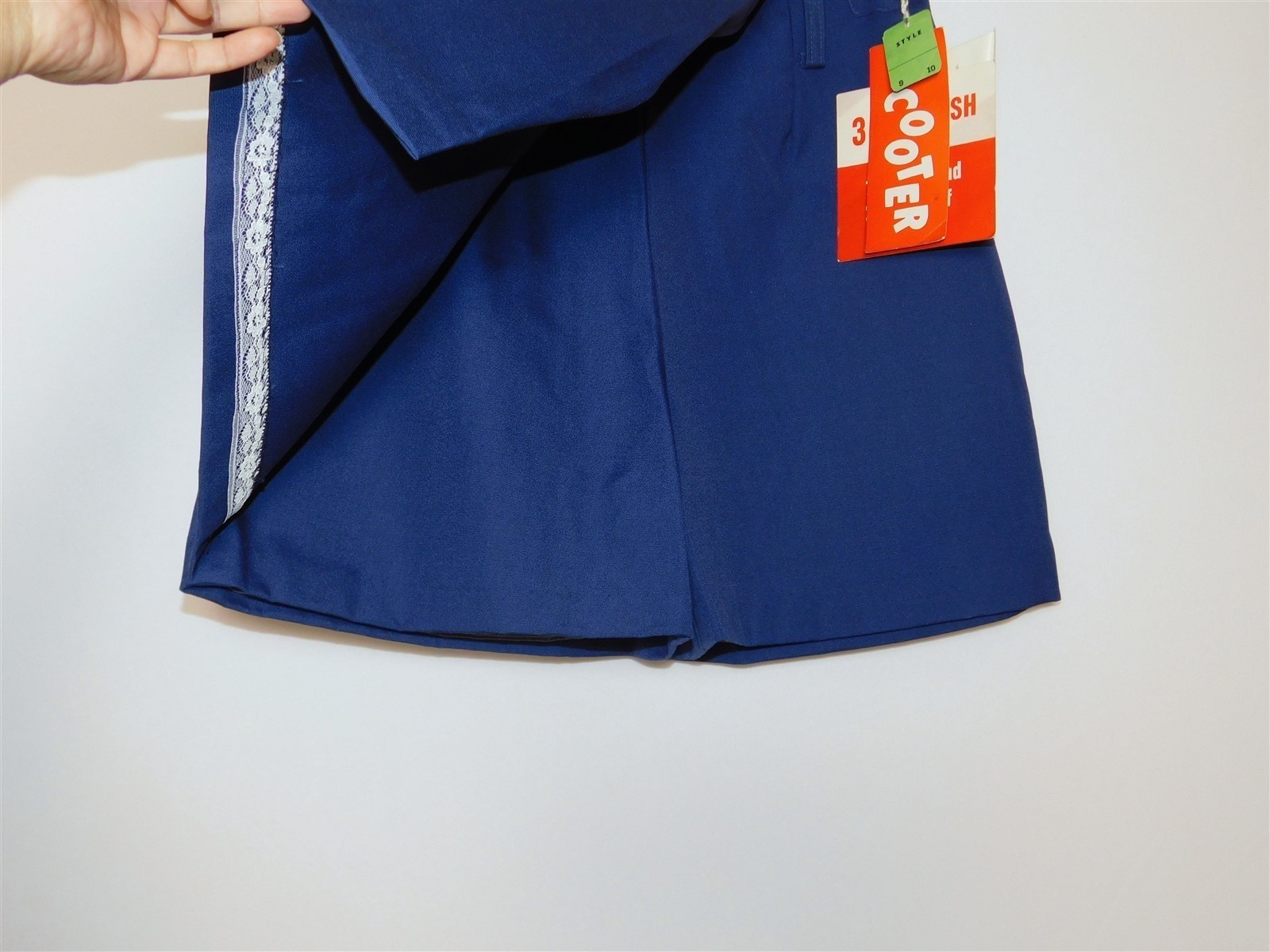 NWT Women’s SCOOTERS 1960s Navy Blue Skort Waist 24