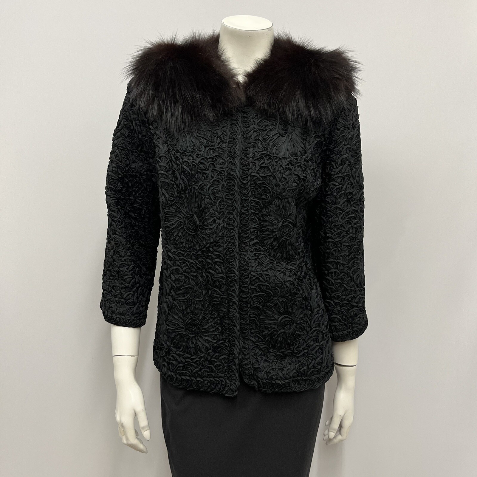 Vintage Ribbon Fur Jacket Black AMAZING Detail Brown Fox Fur Medium