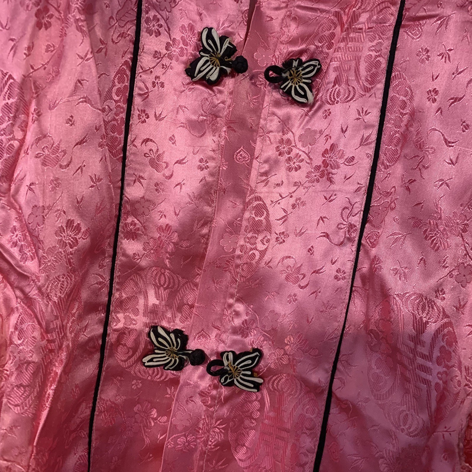 VTG 60s Chinese Satin Bright Pink Floral Brocade Handmade Bath Robe Housecoat M
