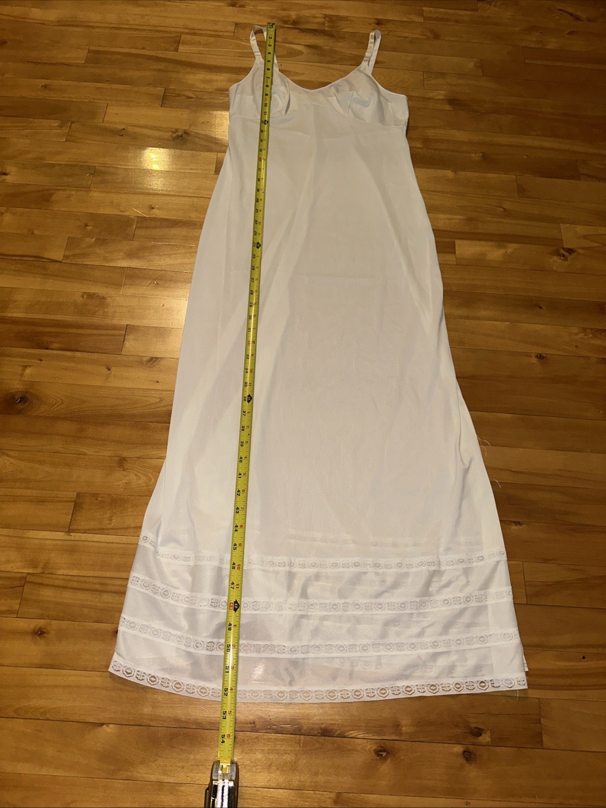 Vintage Sears The Doesn’t Slip White Full Slip Anti-Cling Nylon Lace Hem Sz 34