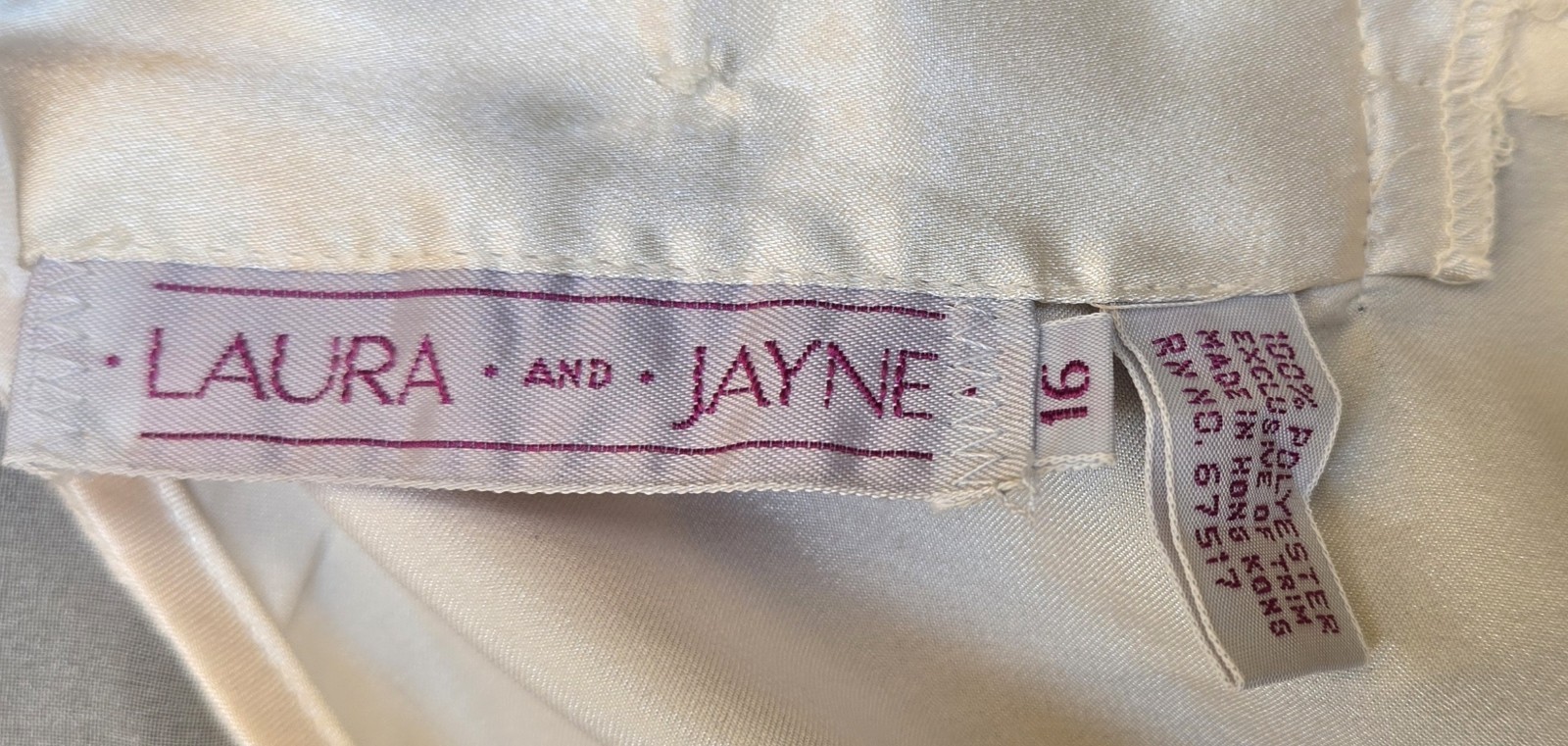1980s LAURA AND JAYNE Poly Blouse Victorian Lace Embroidered Pearl Collar Sz 16