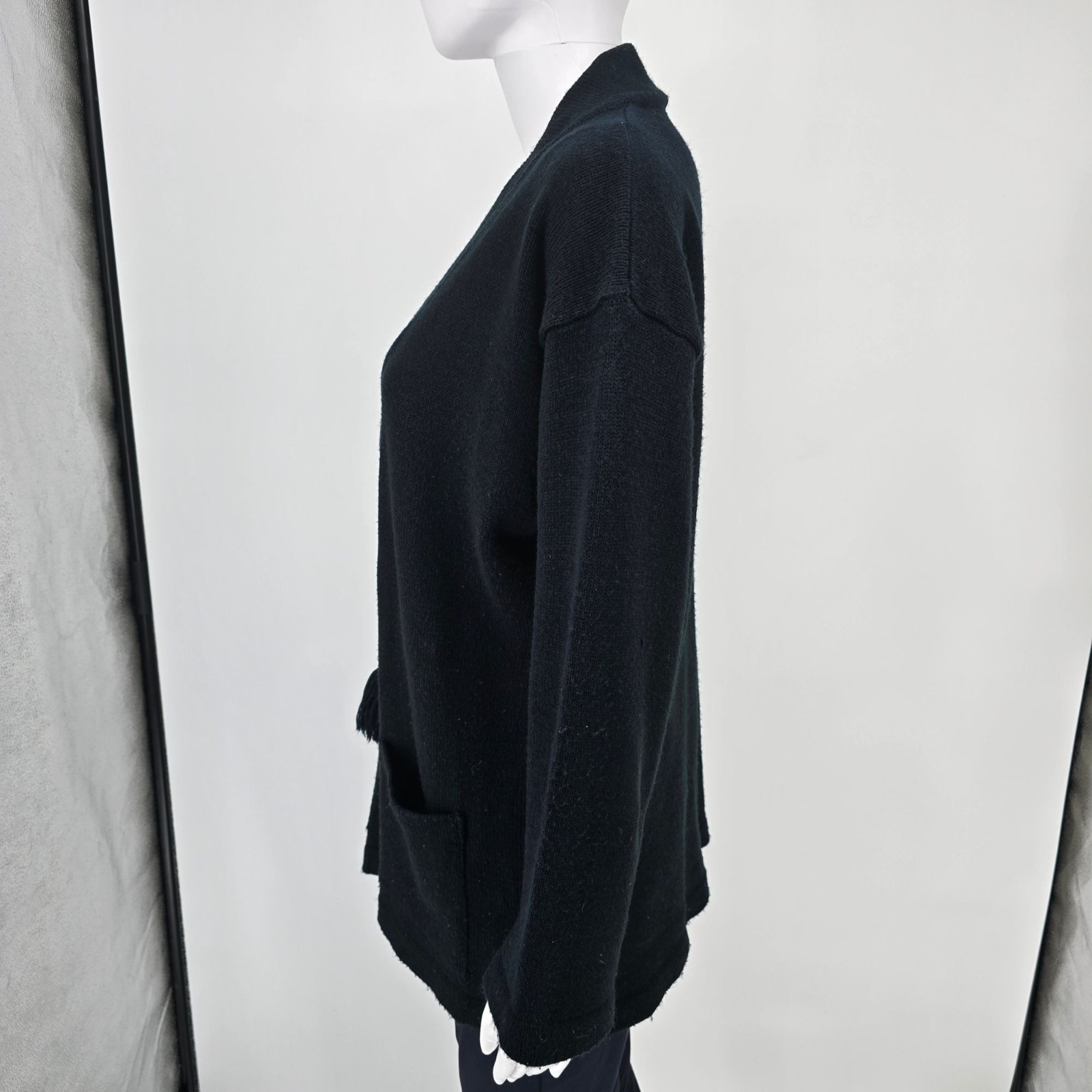 Vintage 1980s Knitivo II Women’s Black Acrylic Open Front Cardigan Sweater (L)