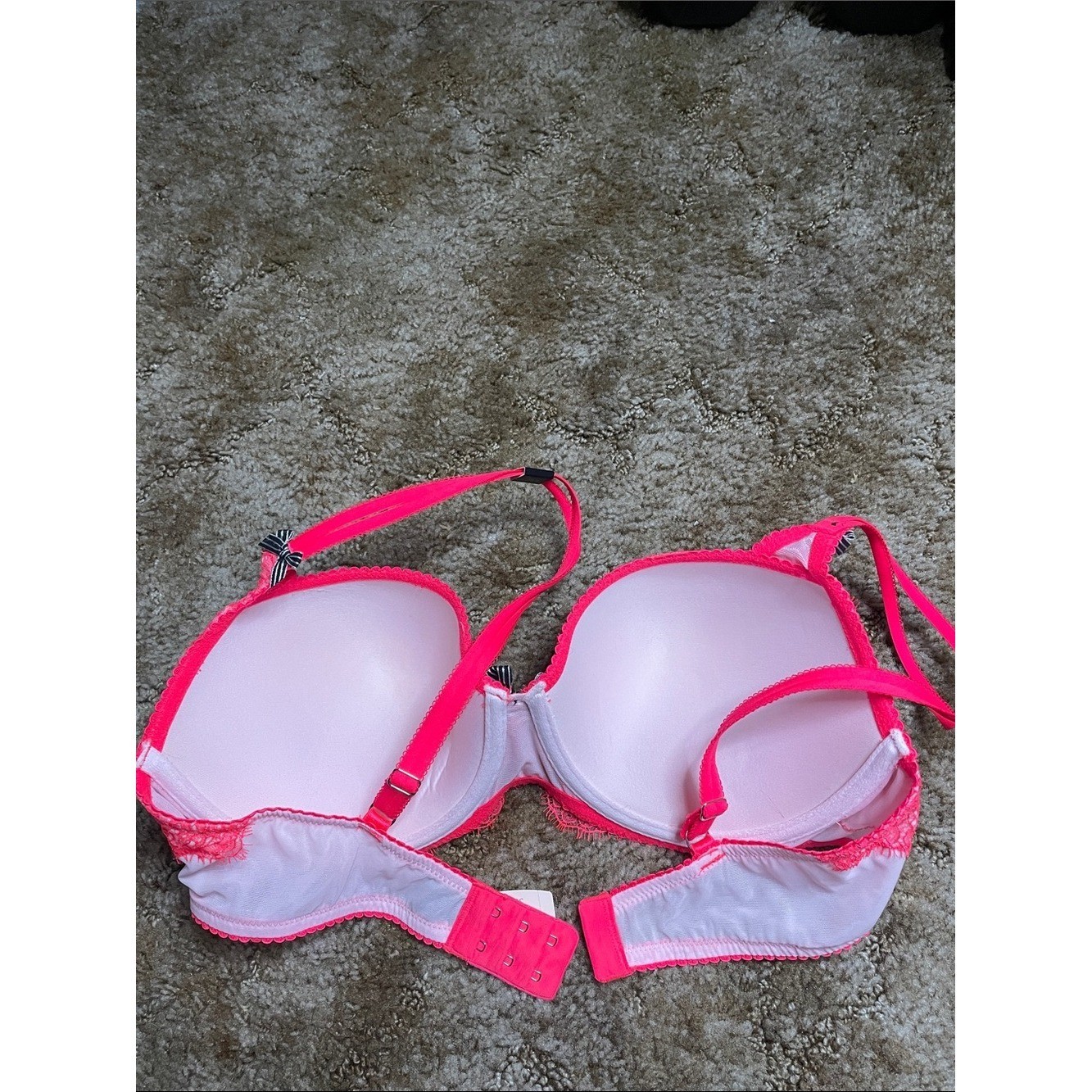 Vintage Victoria’s Secret 2013 NEW Very Sexy Balconnet Pink Lace Bra Size 36D