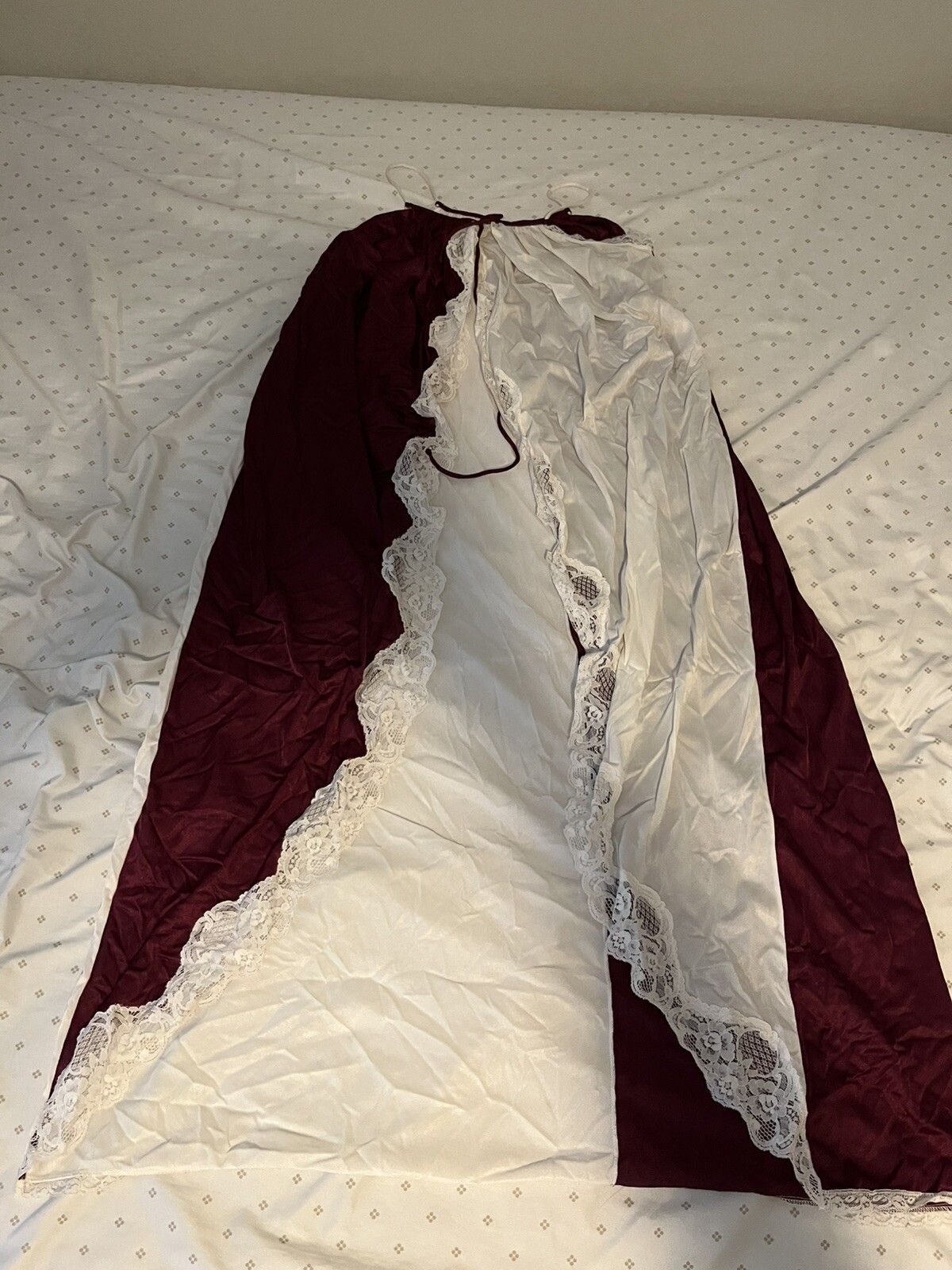 Vintage Tricot Jenelle of California long nightgown rare design SZ S Multicolor