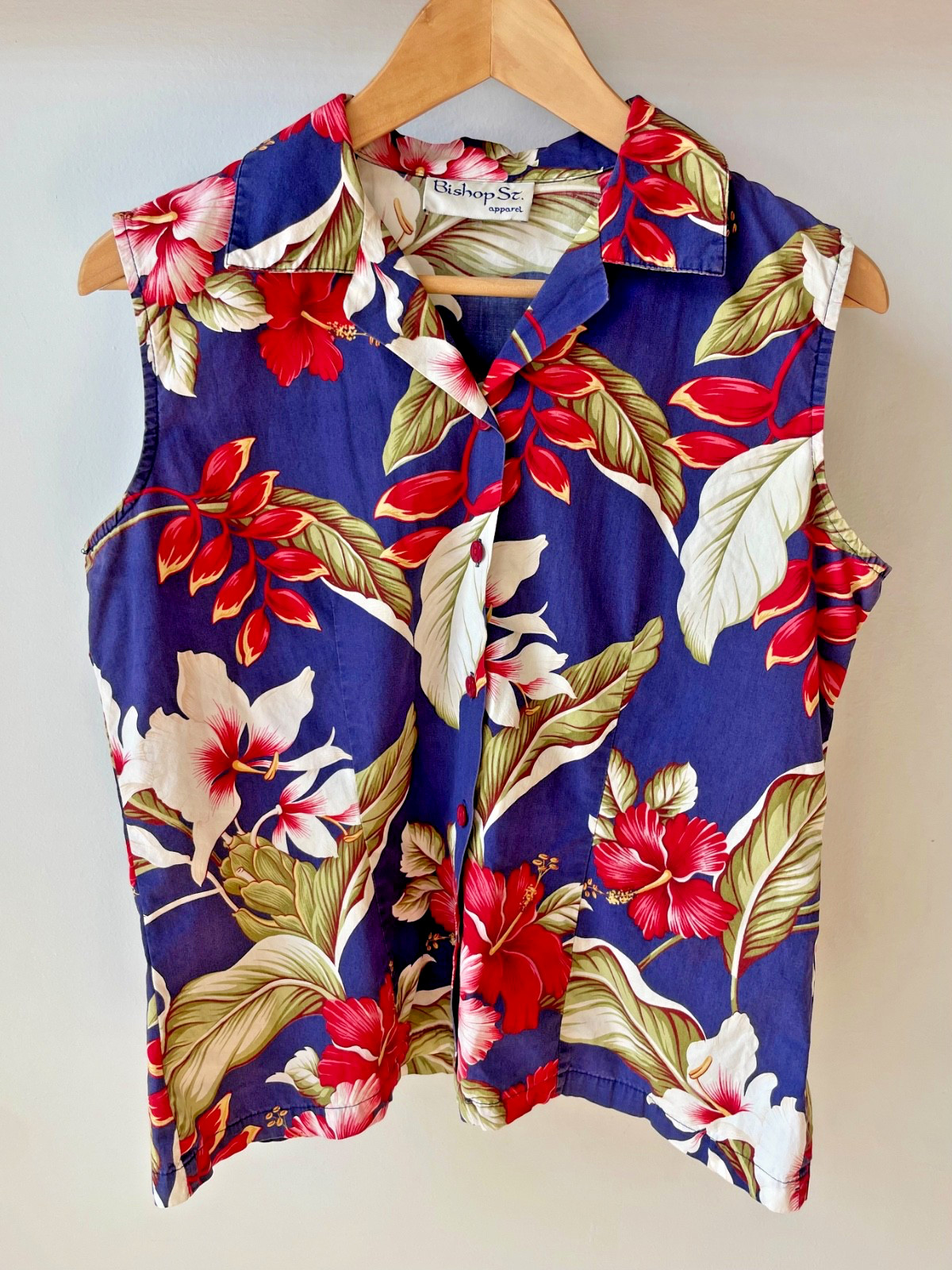 Vintage Hawaiian Sleeveless Top Bishop St. Apparel Tropical Hibiscus Floral Med