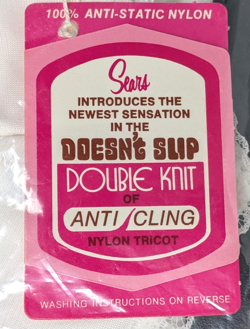 Vintage Sears Size 34 Average 32598 White Nylon Tricot Anti Cling Doesn’t Slip